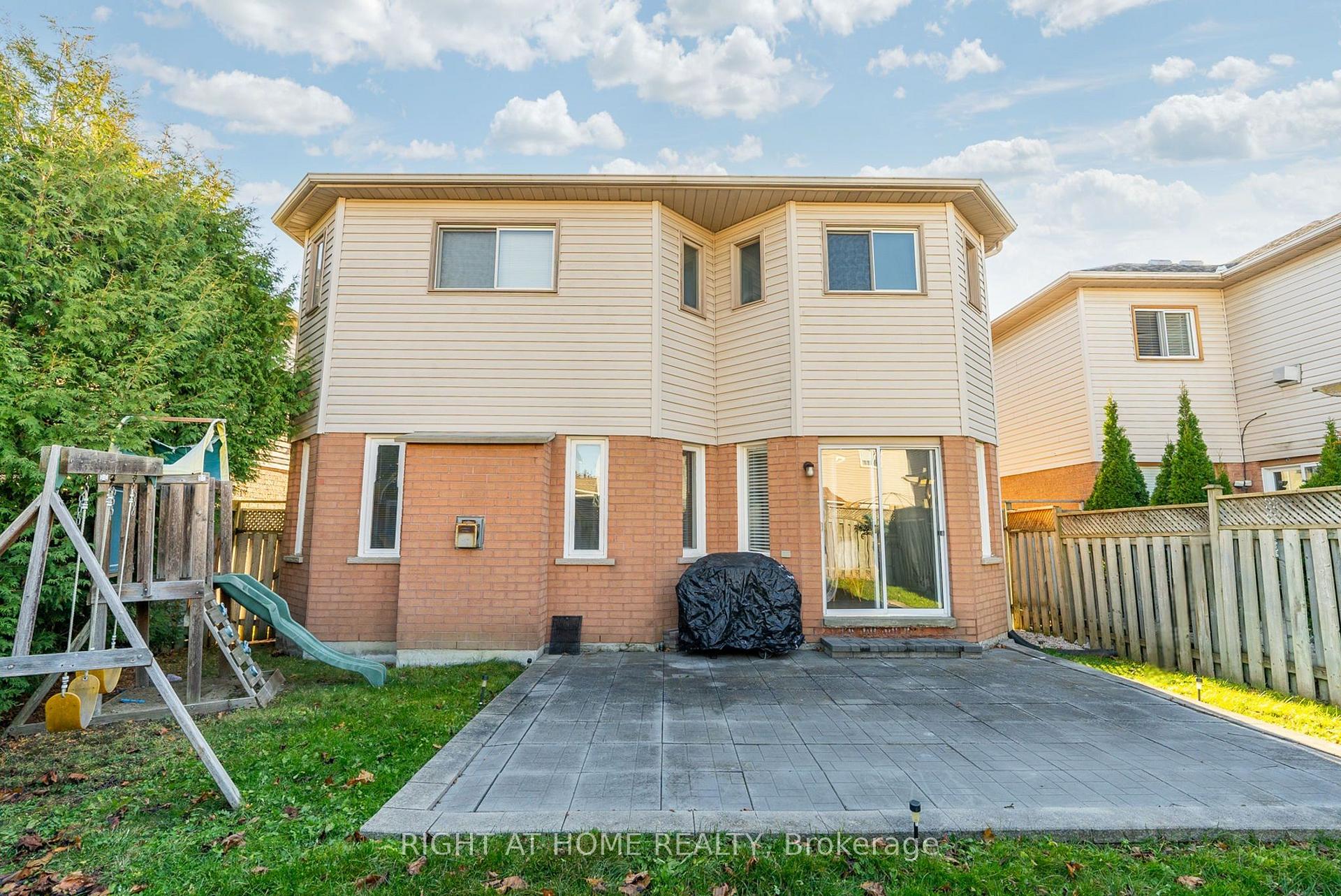 Photo 43 of 1040 Beaver Valley Crescent, Oshawa, Northglen — HOMEH