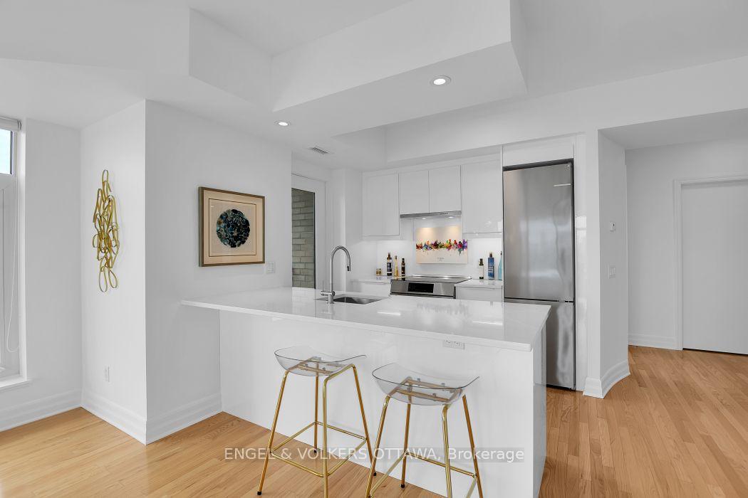 Photo 9 of Unit 1002, 75 Cleary Avenue, Ottawa, Woodroffe — HOMEH