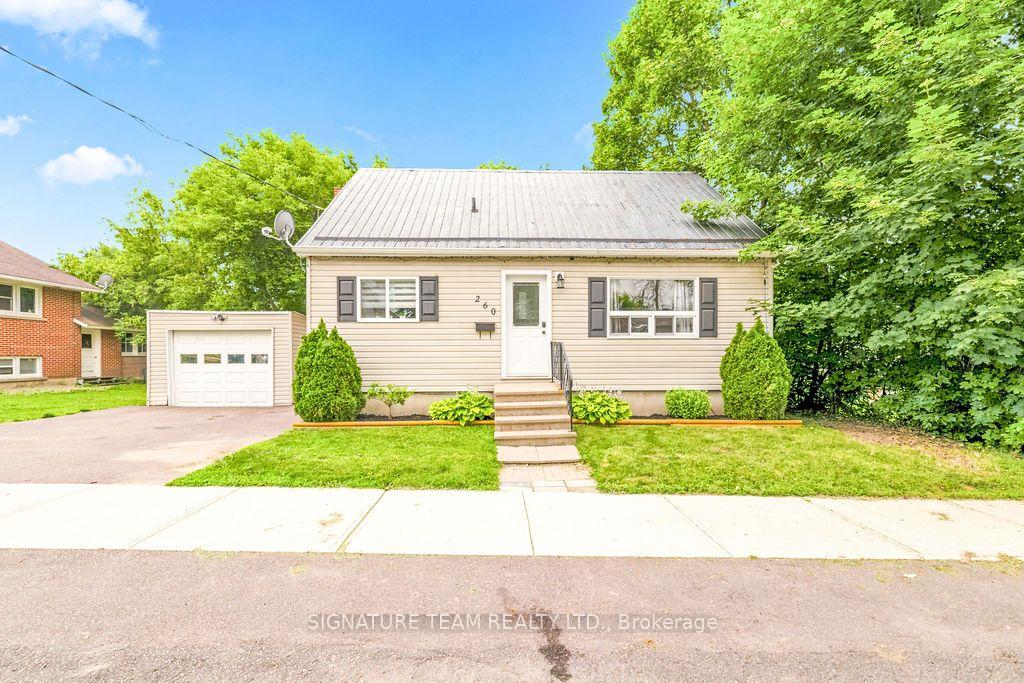 Photo 2 of 260 Fraser Street, Pembroke, Pembroke — HOMEH