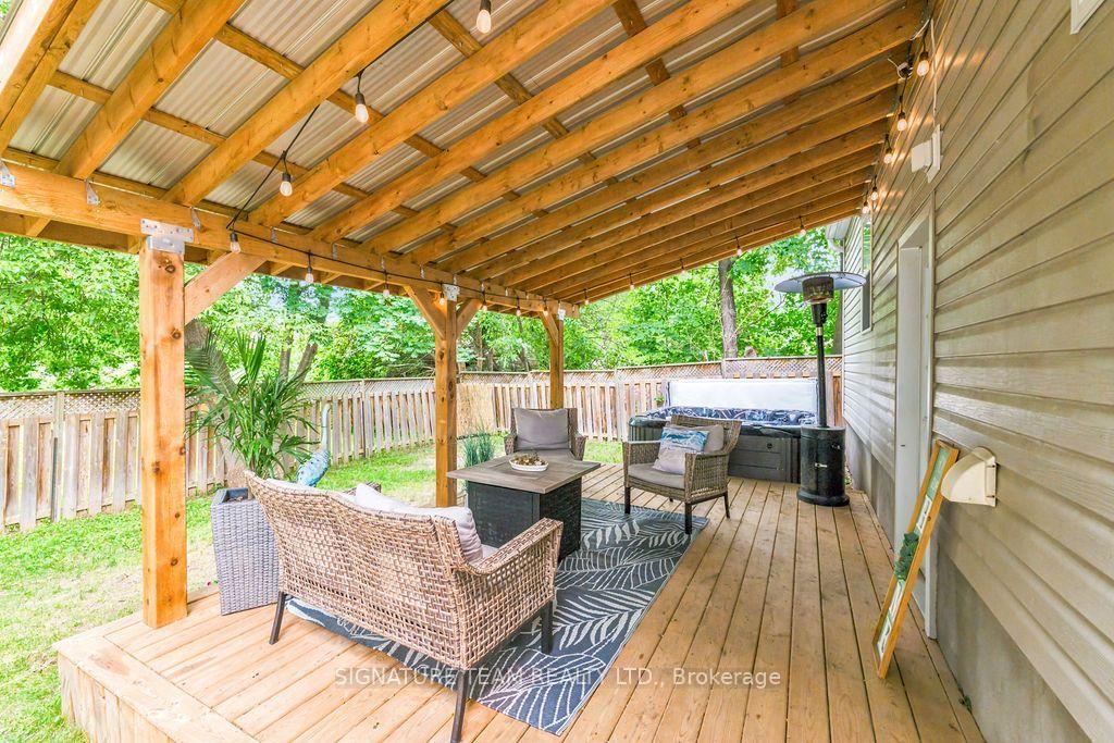 Photo 10 of 260 Fraser Street, Pembroke, Pembroke — HOMEH
