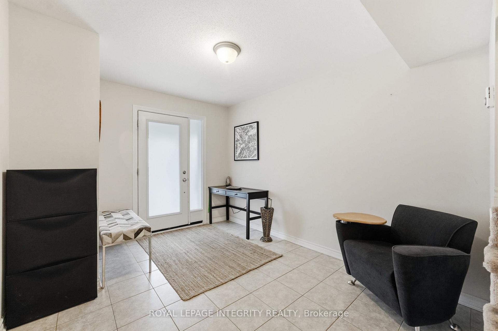Photo 1 of 12 Squashberry Lane, Ottawa, Kanata - Emerald Meadows/Trailwest — HOMEH