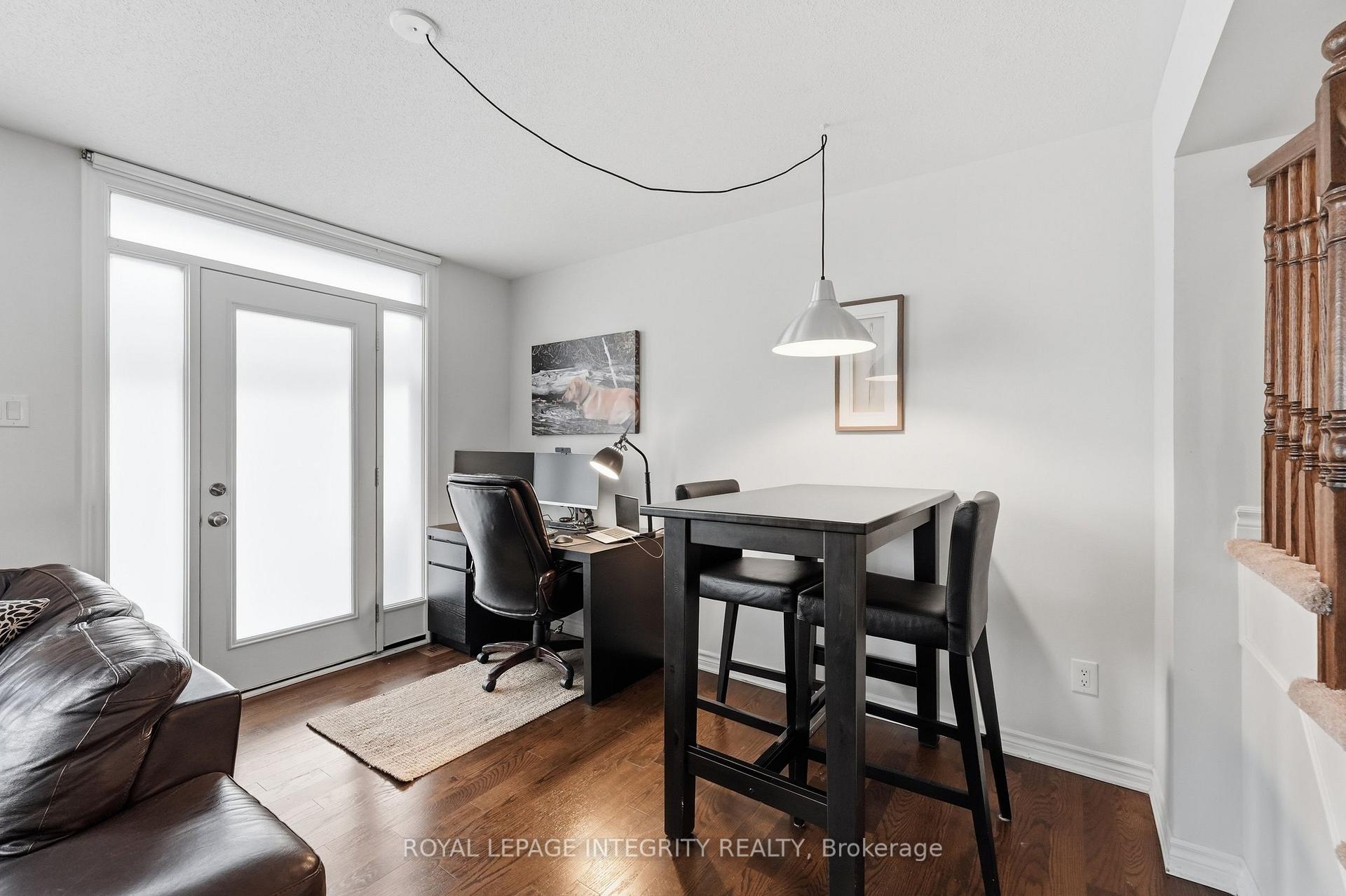 Photo 12 of 12 Squashberry Lane, Ottawa, Kanata - Emerald Meadows/Trailwest — HOMEH