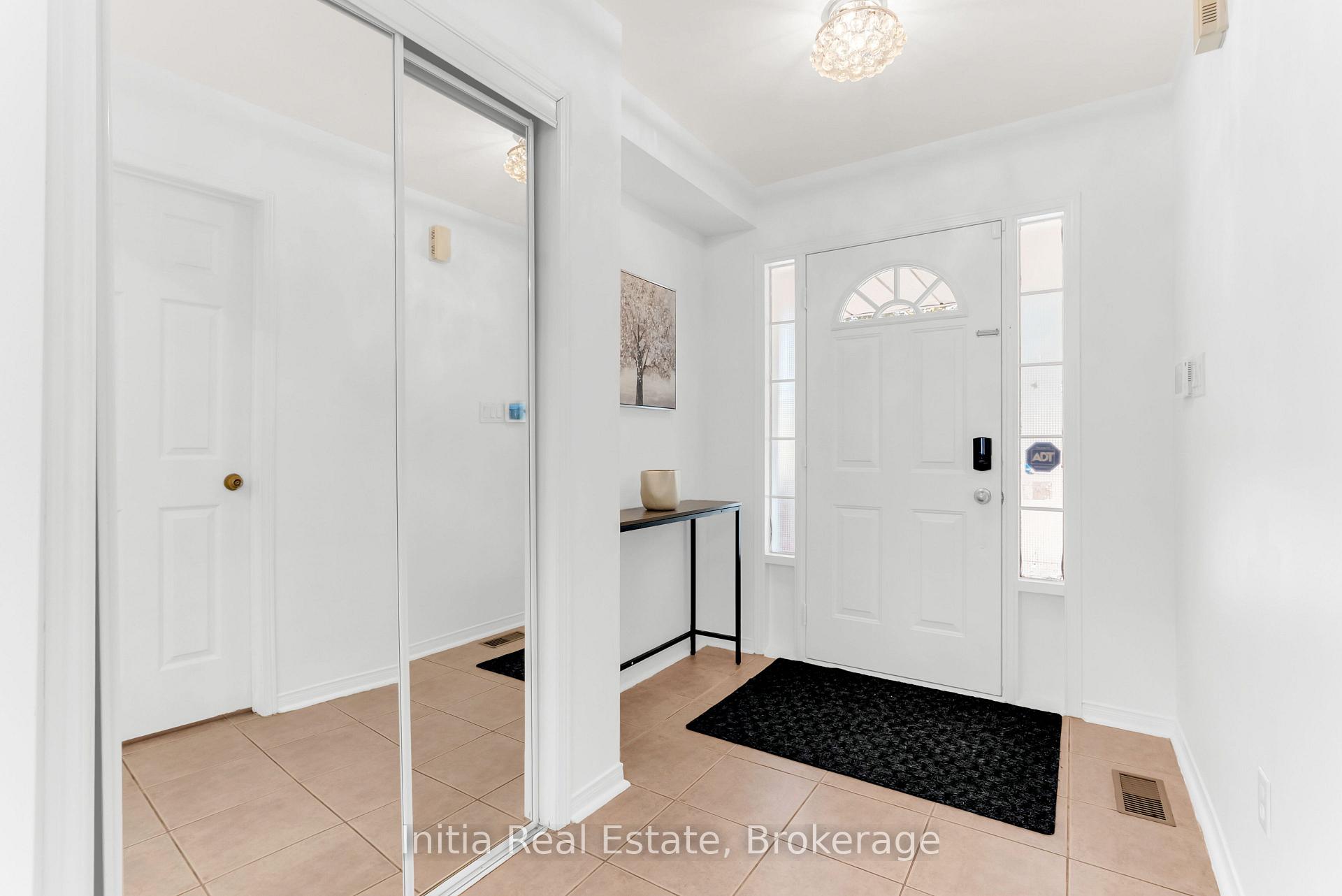 Photo 7 of 46 Florence Drive, Brampton, Fletcher's Meadow — HOMEH