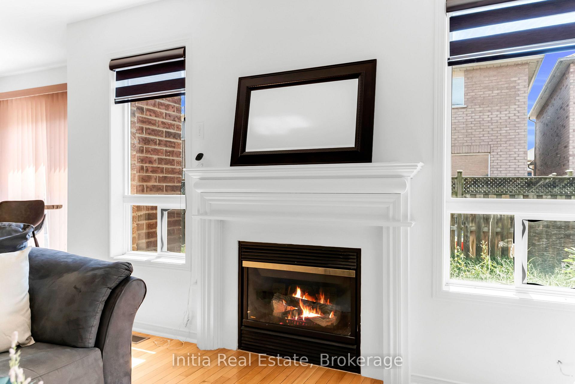 Photo 11 of 46 Florence Drive, Brampton, Fletcher's Meadow — HOMEH