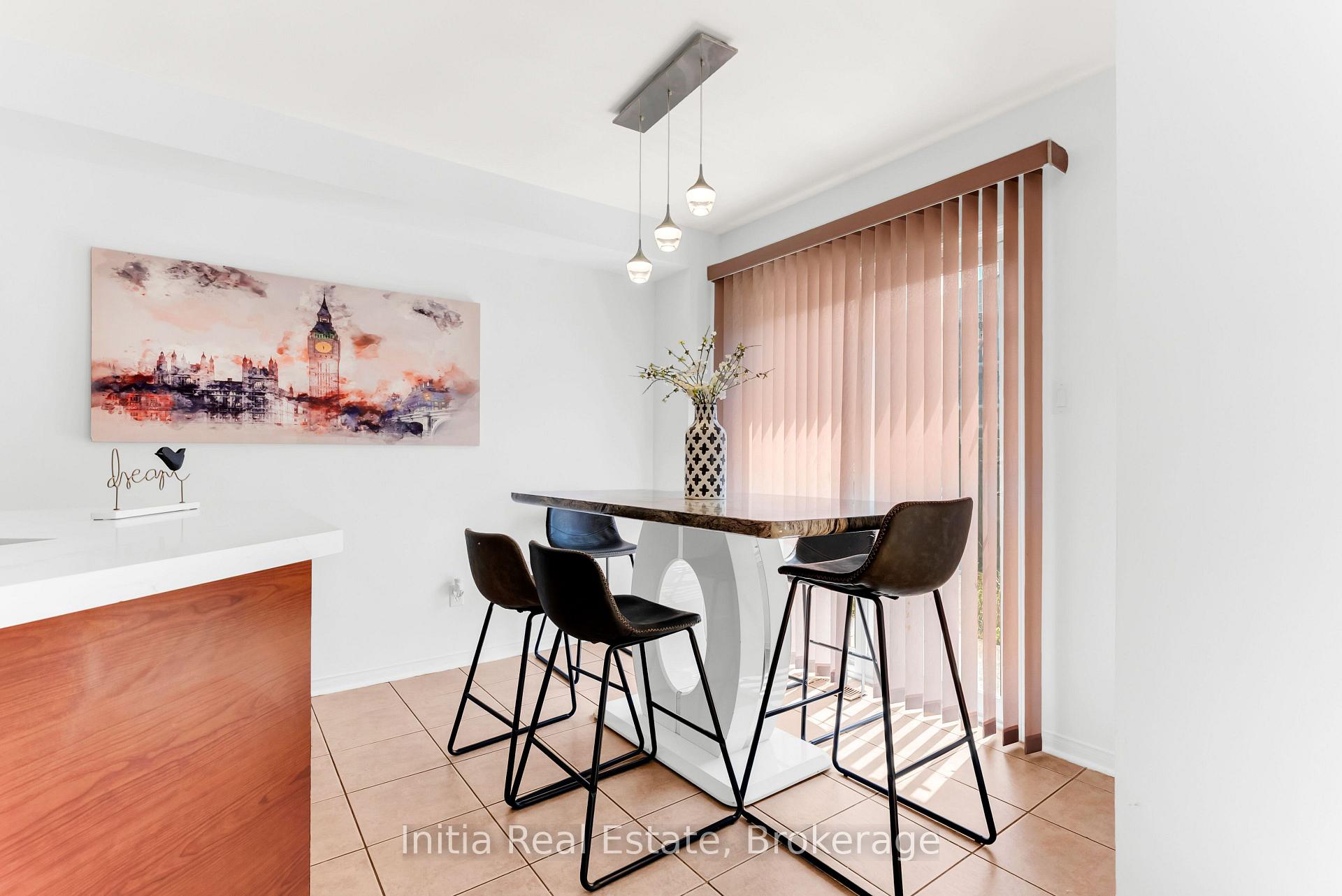 Photo 14 of 46 Florence Drive, Brampton, Fletcher's Meadow — HOMEH