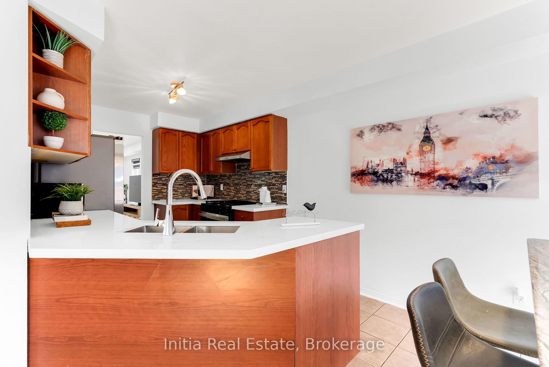Photo 15 of 46 Florence Drive, Brampton, Fletcher's Meadow — HOMEH