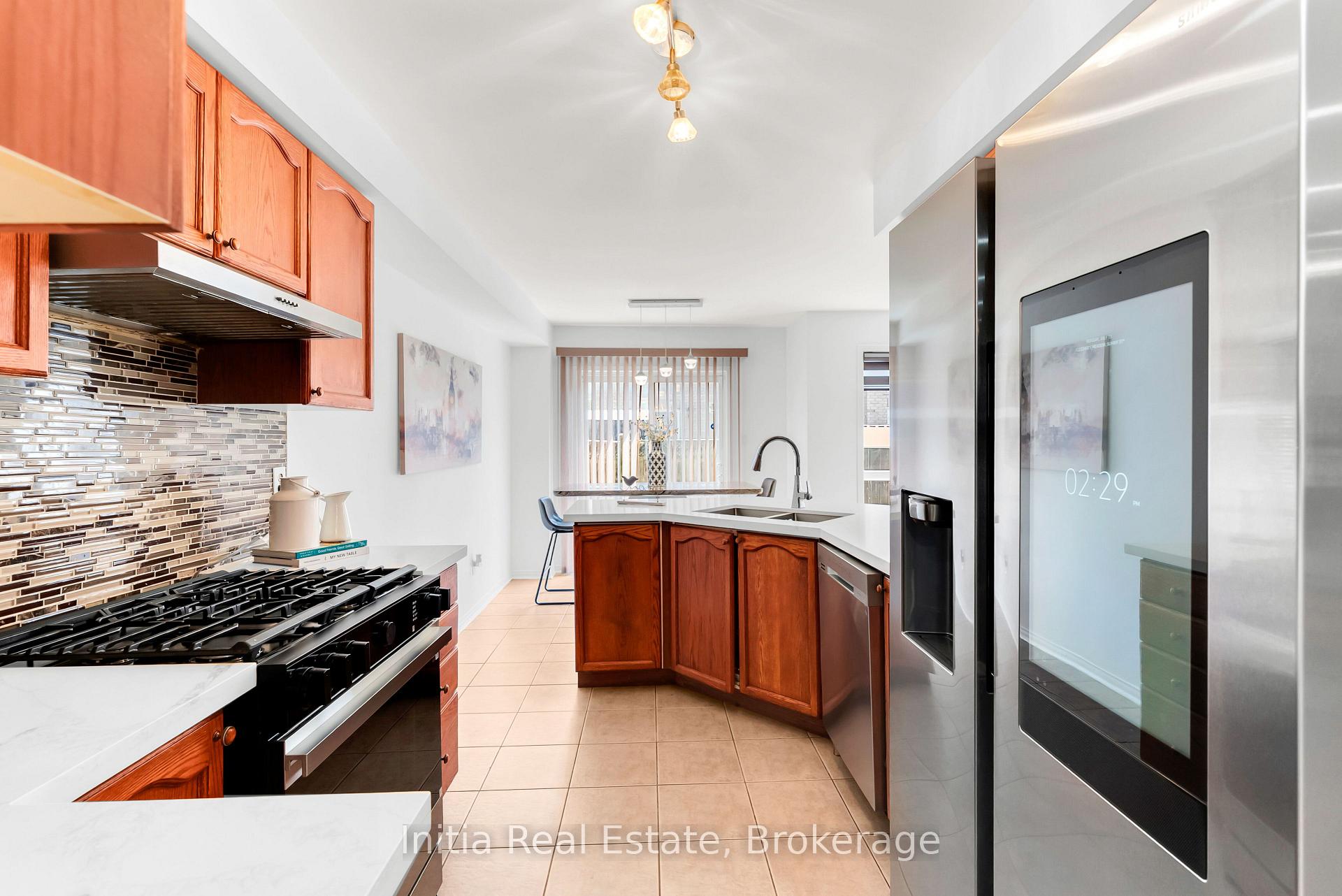 Photo 18 of 46 Florence Drive, Brampton, Fletcher's Meadow — HOMEH