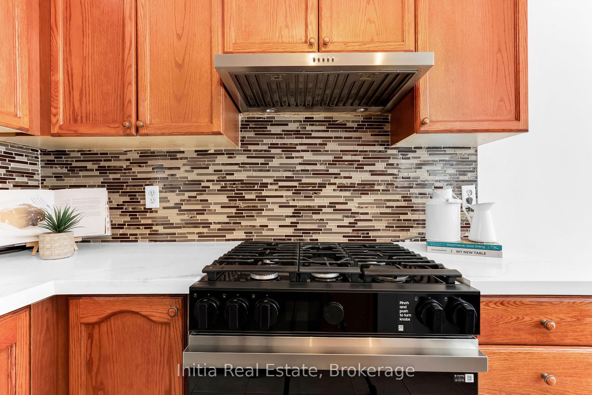 Photo 19 of 46 Florence Drive, Brampton, Fletcher's Meadow — HOMEH