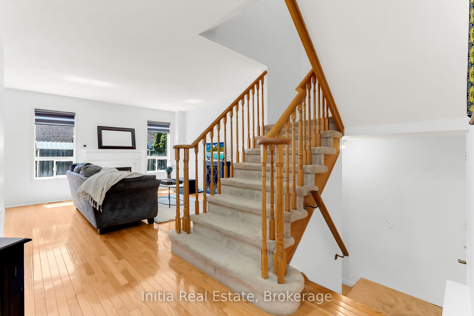 Photo 21 of 46 Florence Drive, Brampton, Fletcher's Meadow — HOMEH