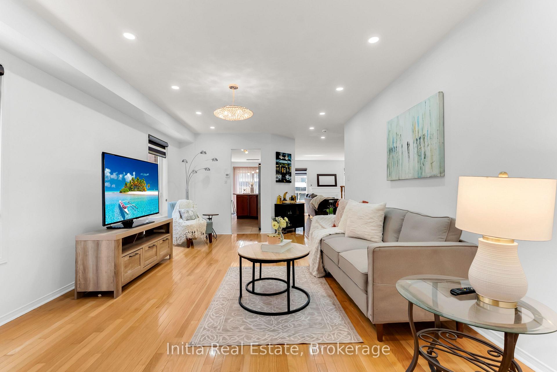 Photo 47 of 46 Florence Drive, Brampton, Fletcher's Meadow — HOMEH