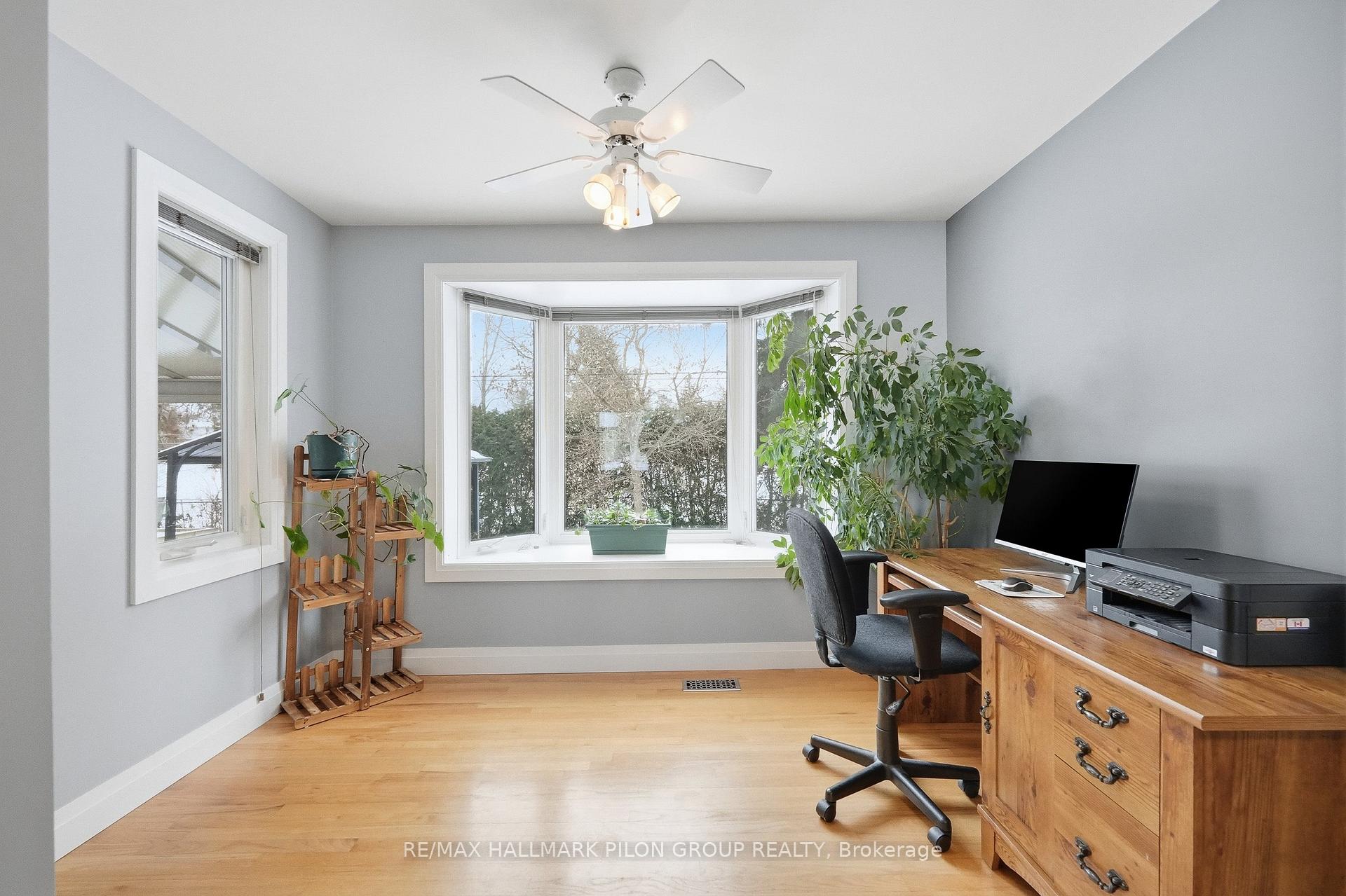 Photo 5 of 962 Weston Drive, Ottawa, Elmvale Acres/Urbandale — HOMEH