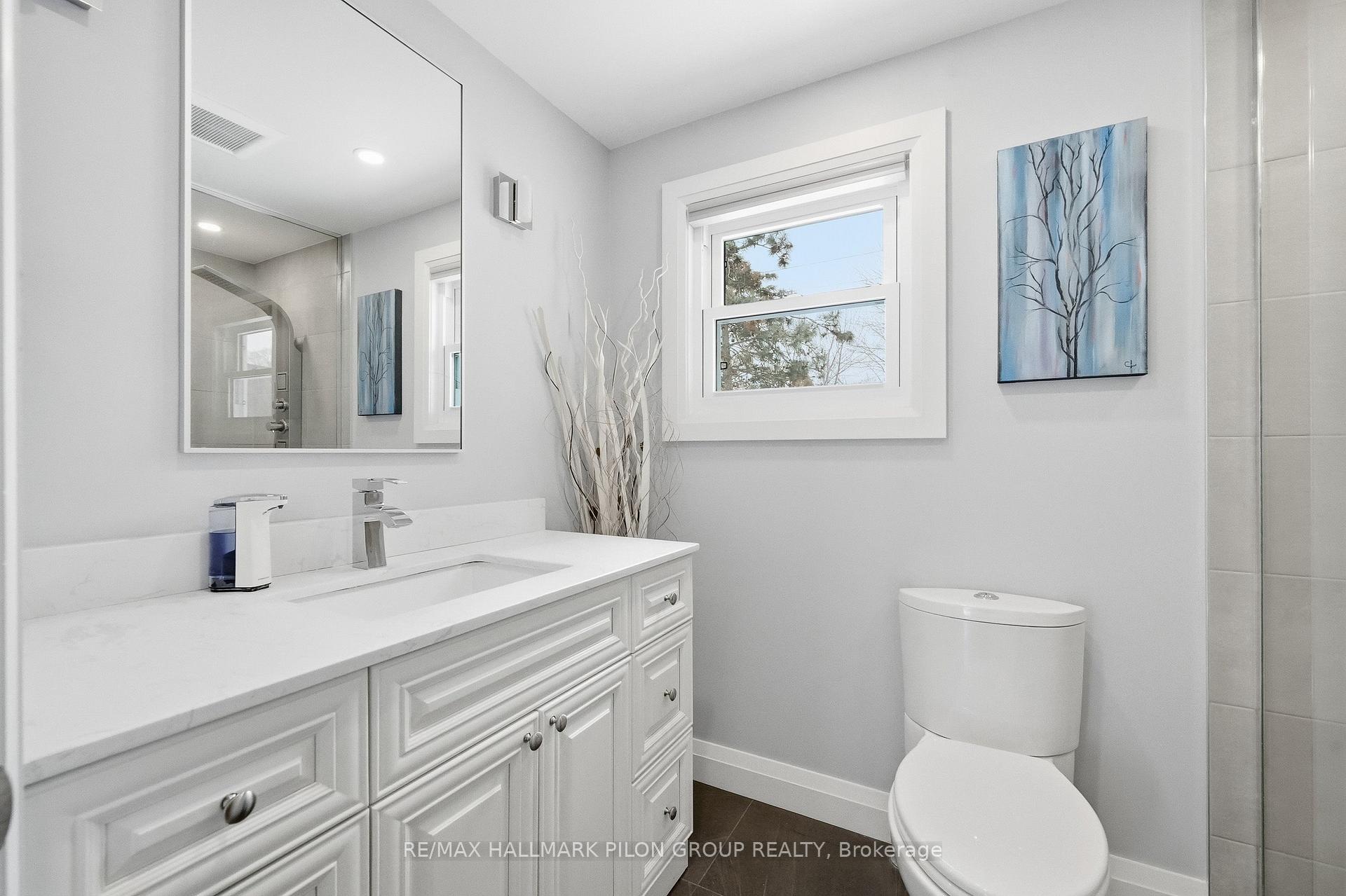 Photo 15 of 962 Weston Drive, Ottawa, Elmvale Acres/Urbandale — HOMEH