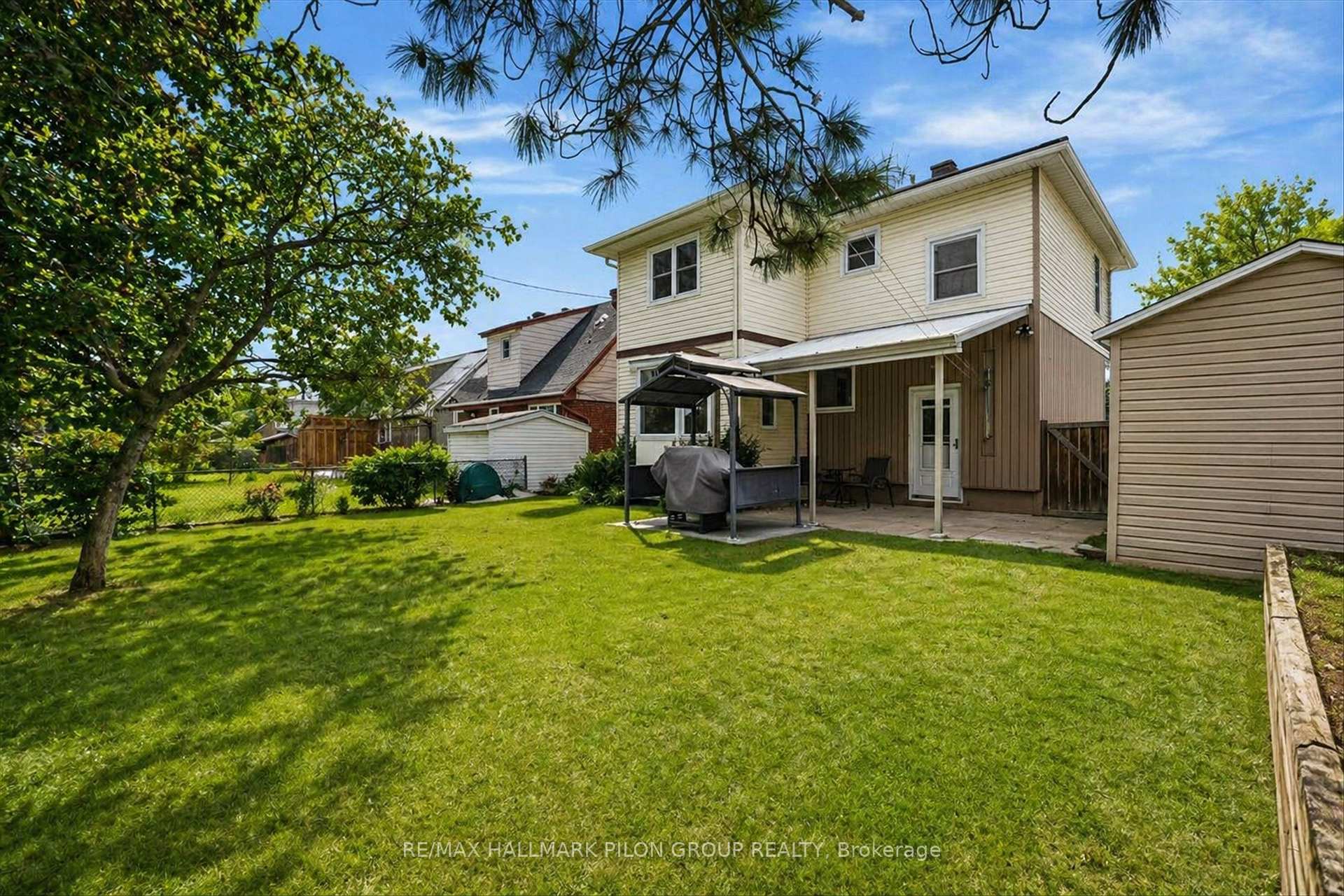 Photo 22 of 962 Weston Drive, Ottawa, Elmvale Acres/Urbandale — HOMEH