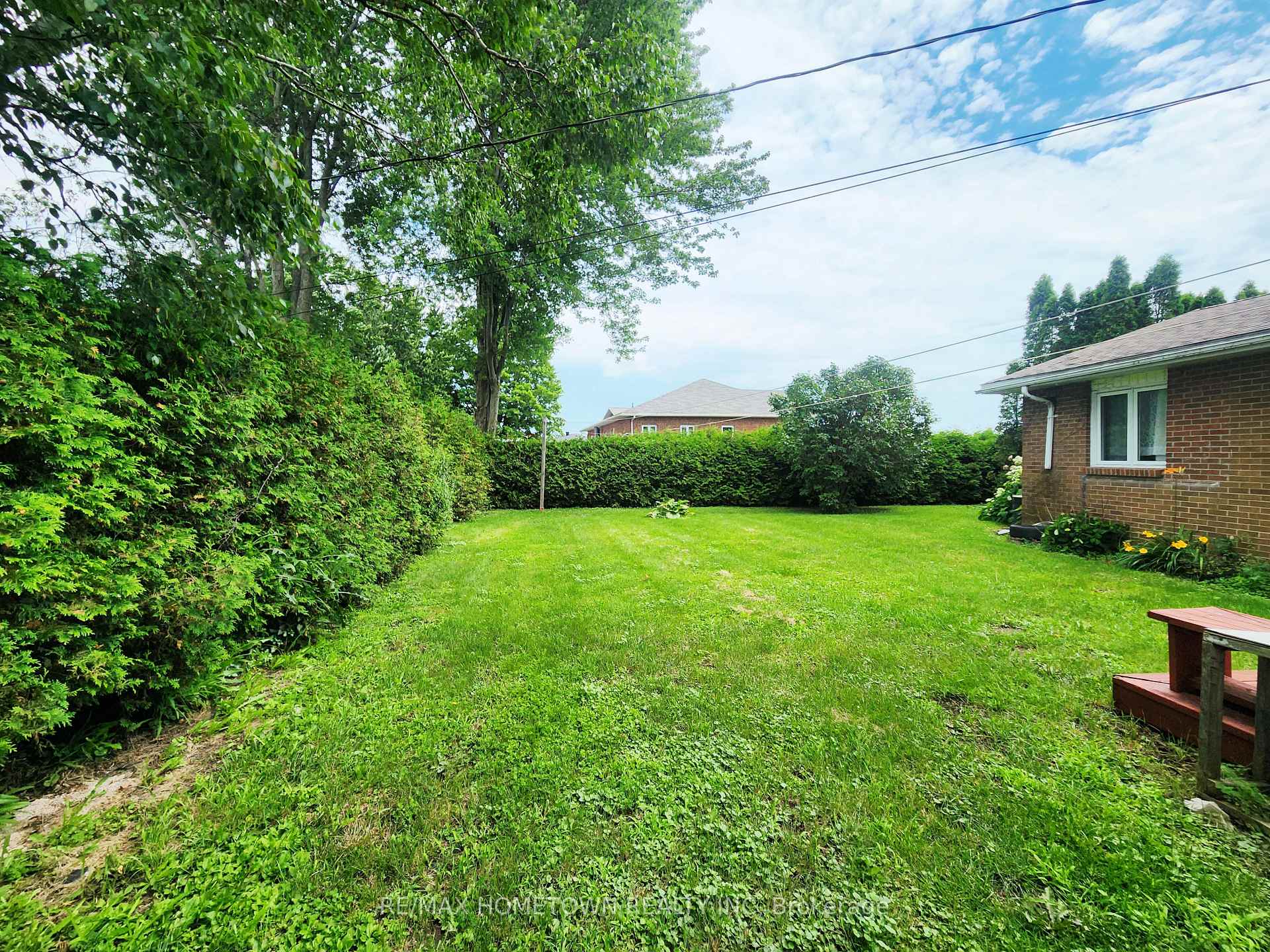 Photo 30 of 38 Elizabeth Drive, South Dundas, Iroquois — HOMEH