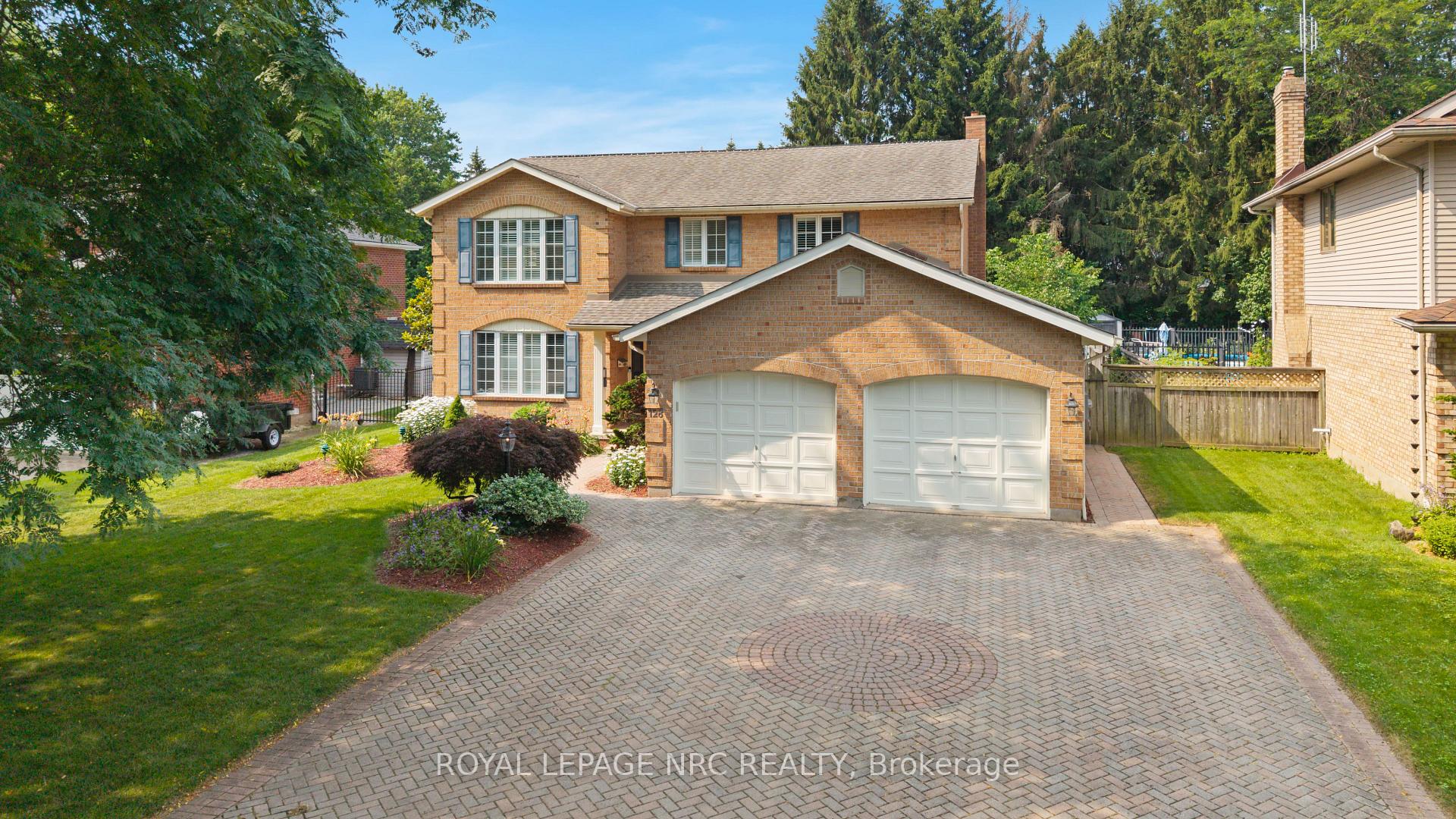 Photo 2 of 128 Welland Road, Pelham, Fonthill — HOMEH