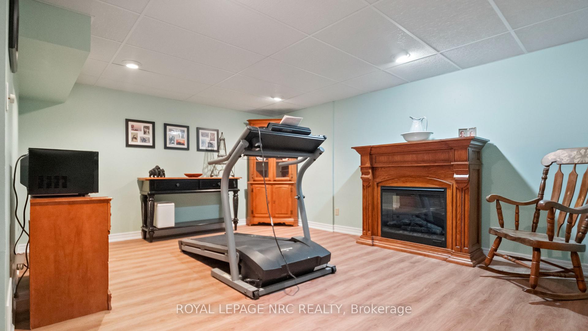 Photo 31 of 128 Welland Road, Pelham, Fonthill — HOMEH
