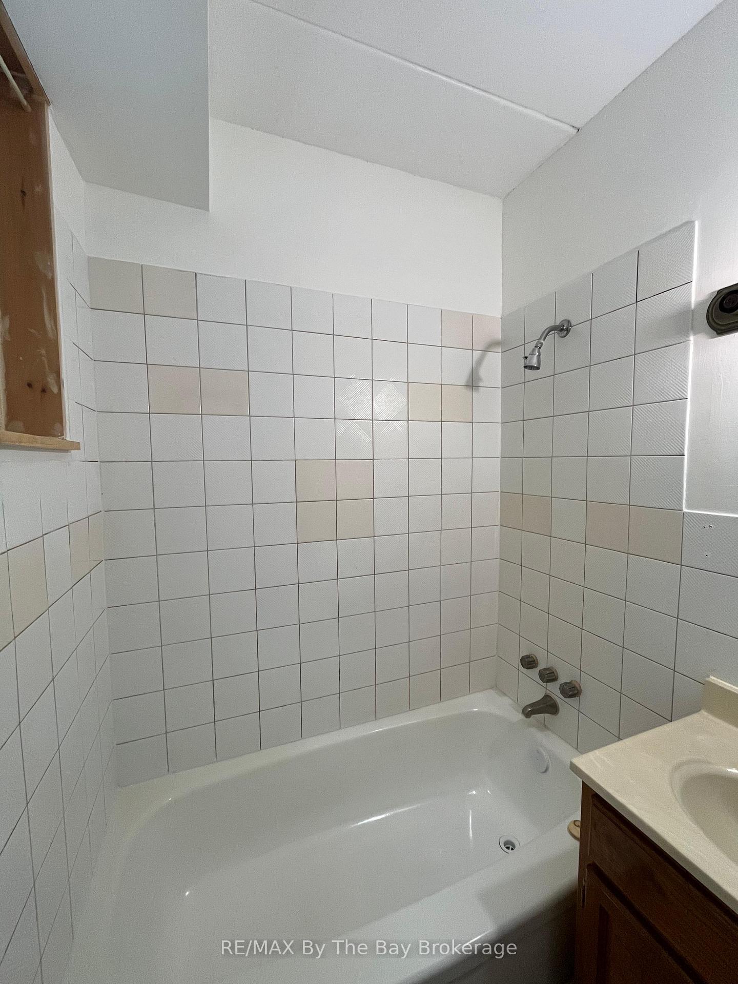 Photo 9 of Unit A08, 280 River Road E, Wasaga Beach — HOMEH