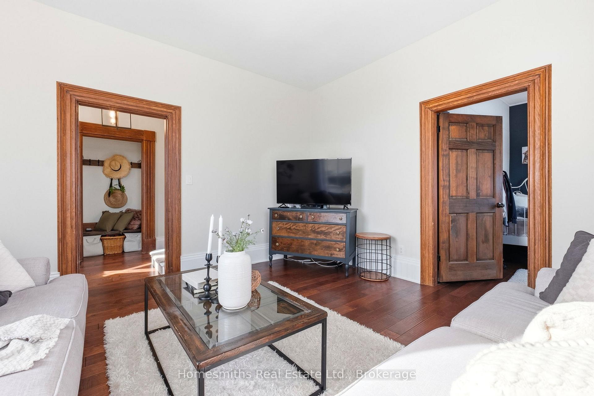 Photo 5 of 8766 Danforth Road W, Hamilton Township, Rural Hamilton — HOMEH