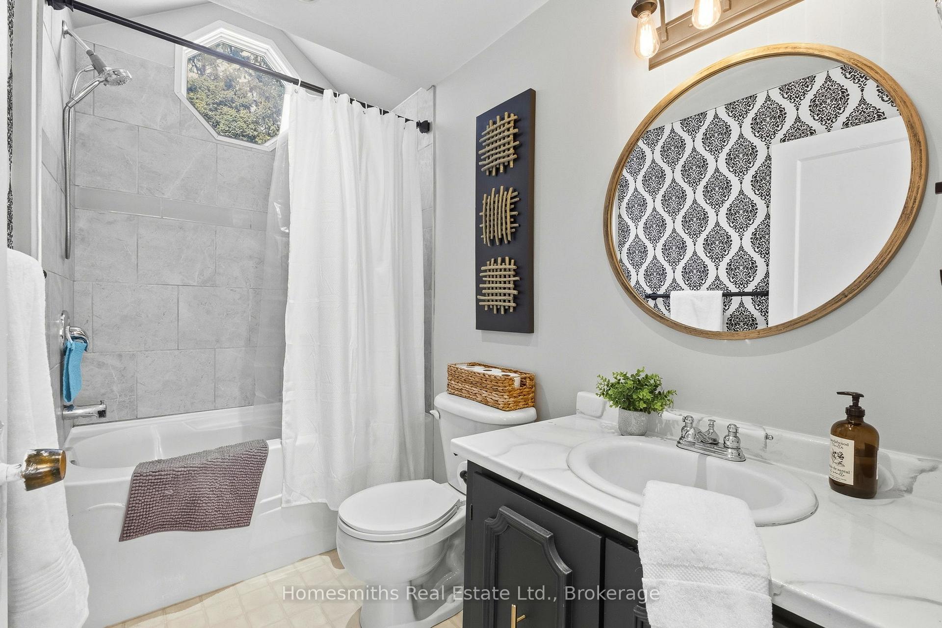 Photo 18 of 8766 Danforth Road W, Hamilton Township, Rural Hamilton — HOMEH