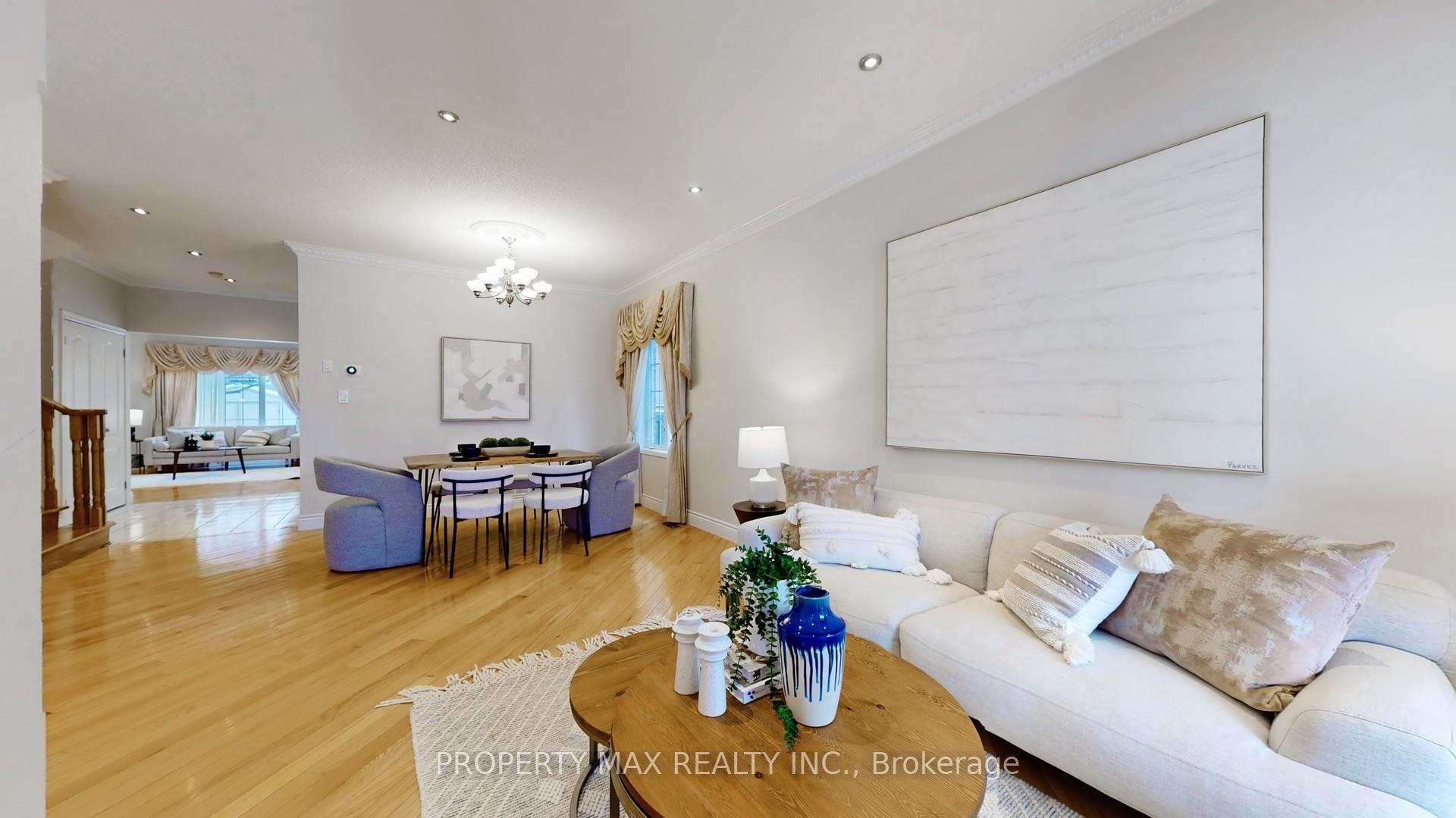 Photo 2 of 48 Elmrill Road, Markham, Berczy — HOMEH