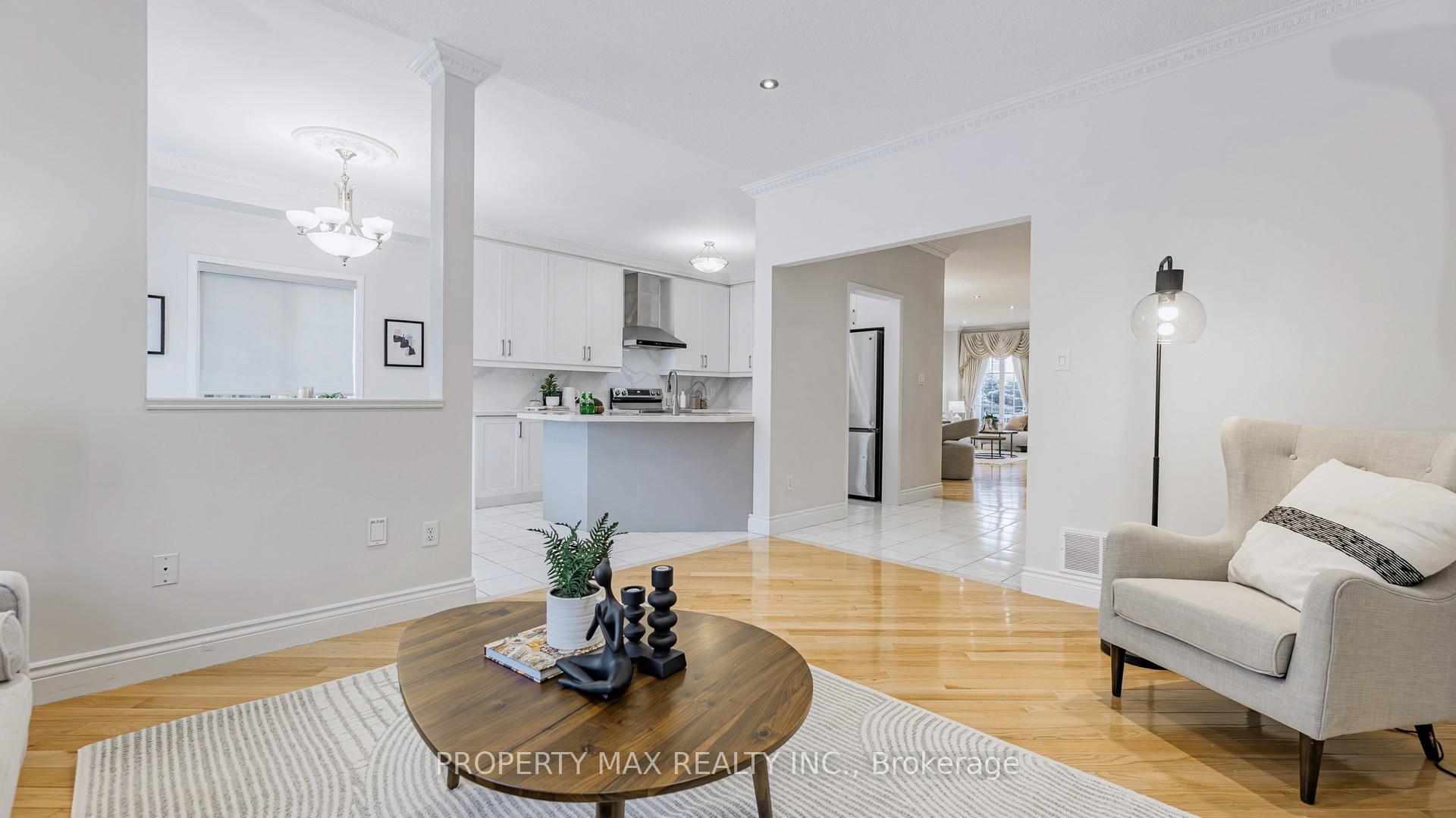 Photo 7 of 48 Elmrill Road, Markham, Berczy — HOMEH