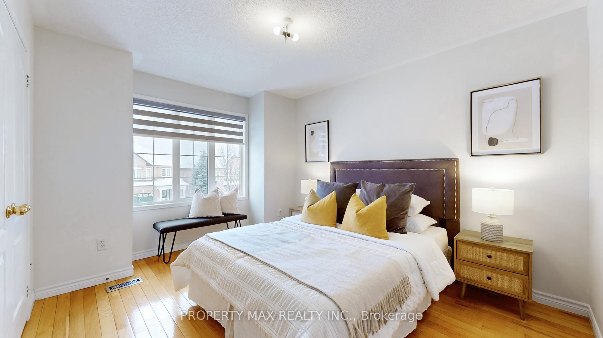 Photo 23 of 48 Elmrill Road, Markham, Berczy — HOMEH