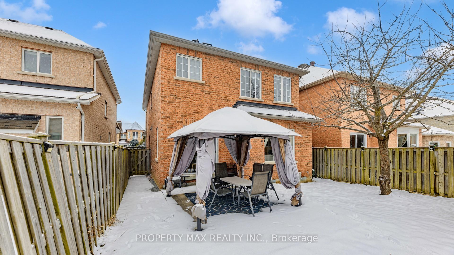 Photo 37 of 48 Elmrill Road, Markham, Berczy — HOMEH
