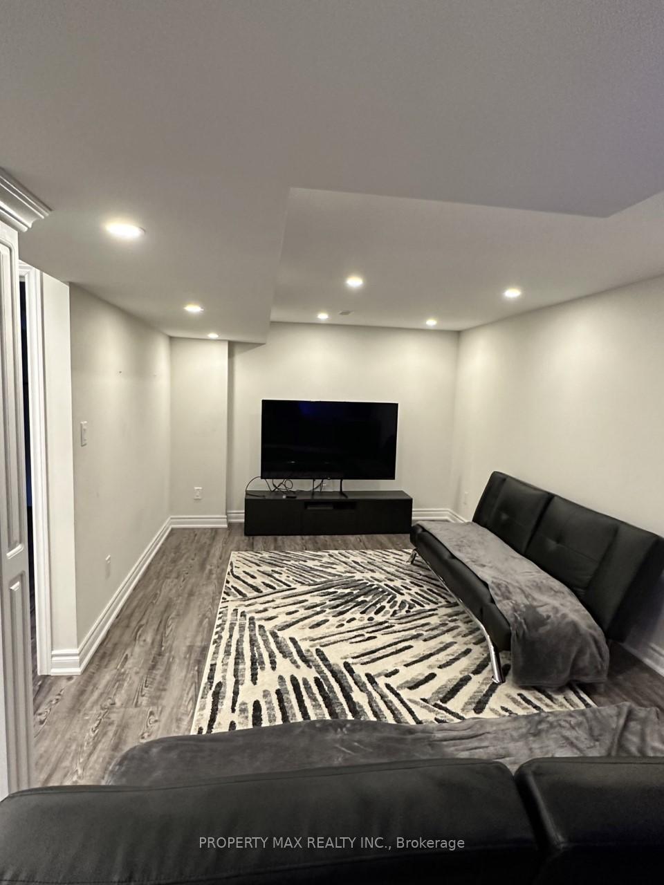 Photo 39 of 48 Elmrill Road, Markham, Berczy — HOMEH