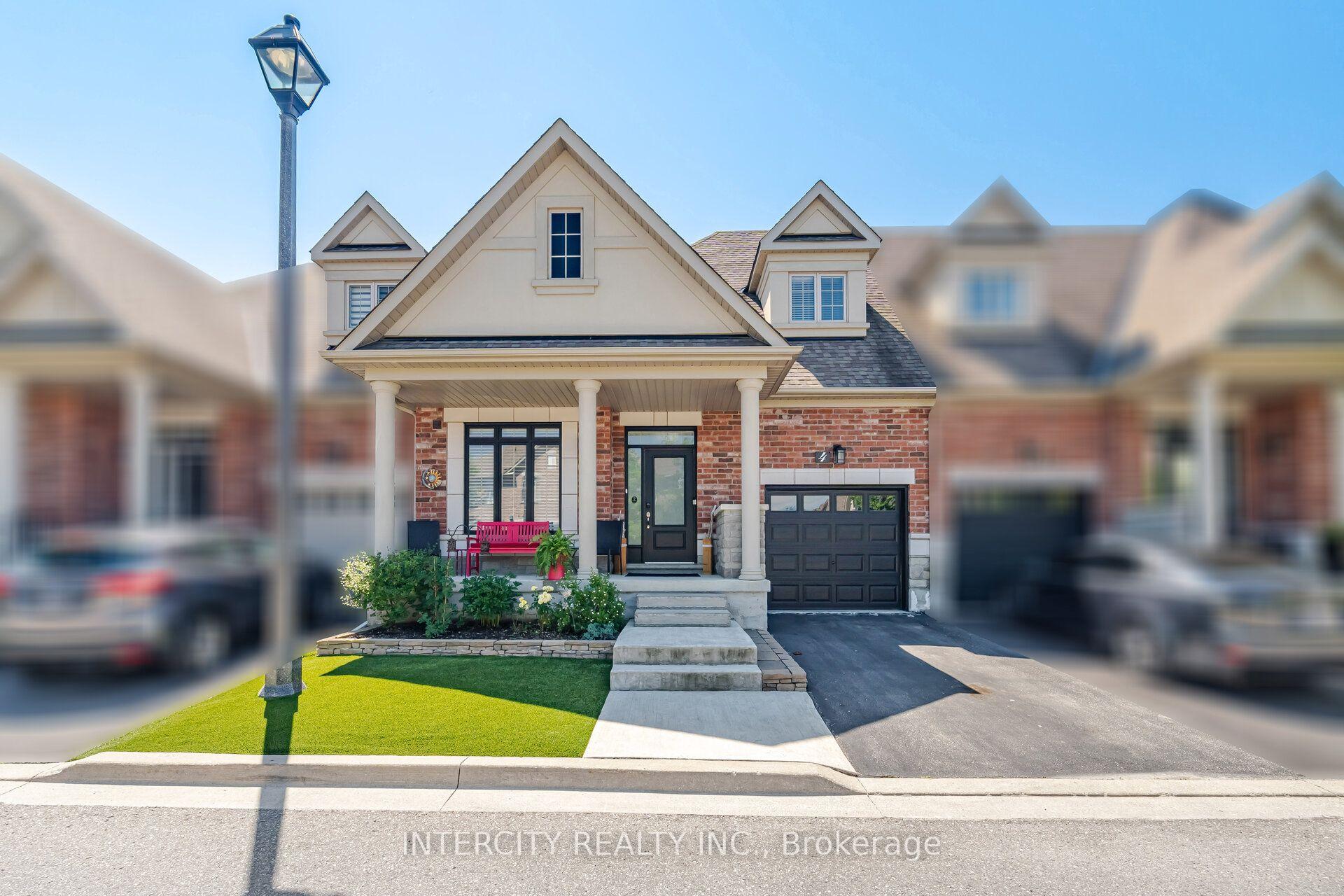 Photo 2 of 4 Petersen Place, King, Nobleton — HOMEH