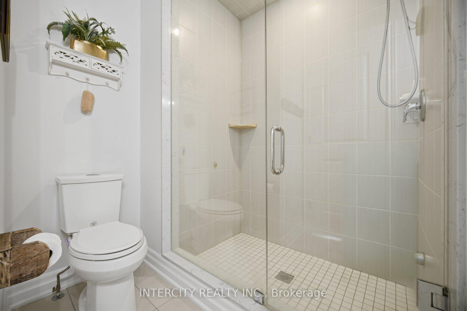 Photo 17 of 4 Petersen Place, King, Nobleton — HOMEH