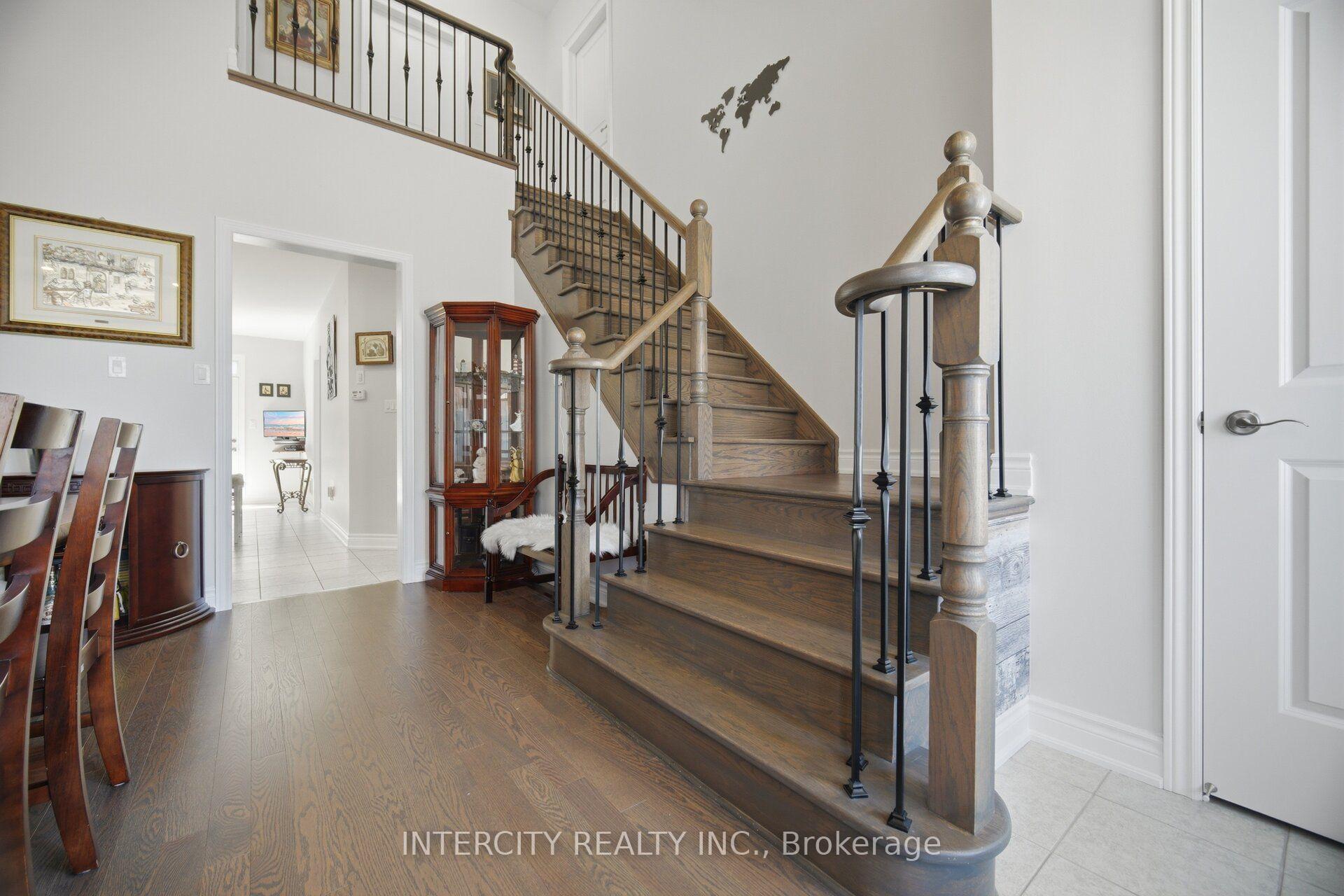 Photo 18 of 4 Petersen Place, King, Nobleton — HOMEH