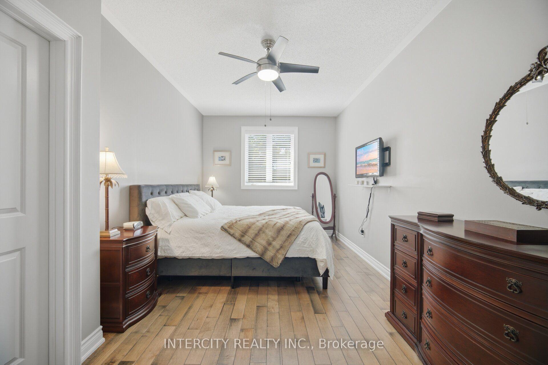 Photo 20 of 4 Petersen Place, King, Nobleton — HOMEH