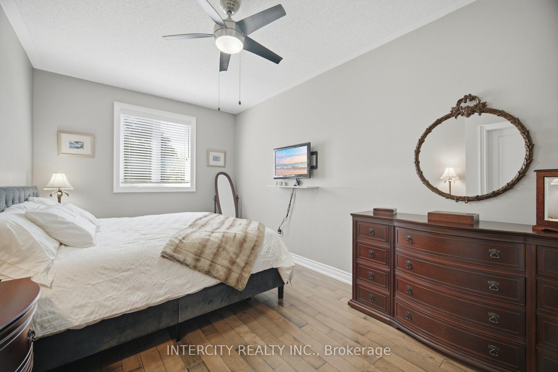 Photo 21 of 4 Petersen Place, King, Nobleton — HOMEH