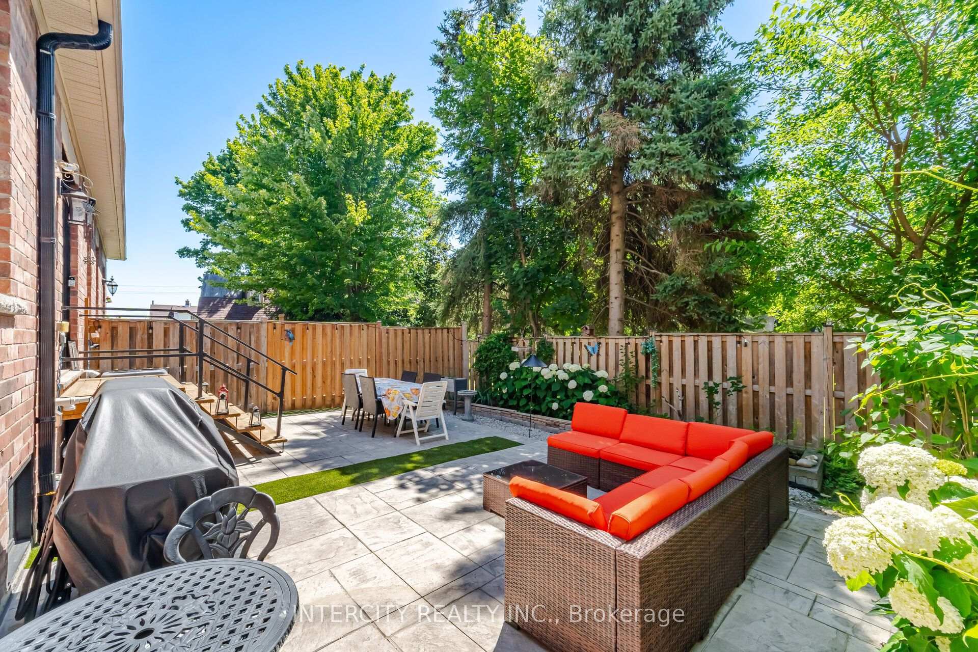 Photo 28 of 4 Petersen Place, King, Nobleton — HOMEH