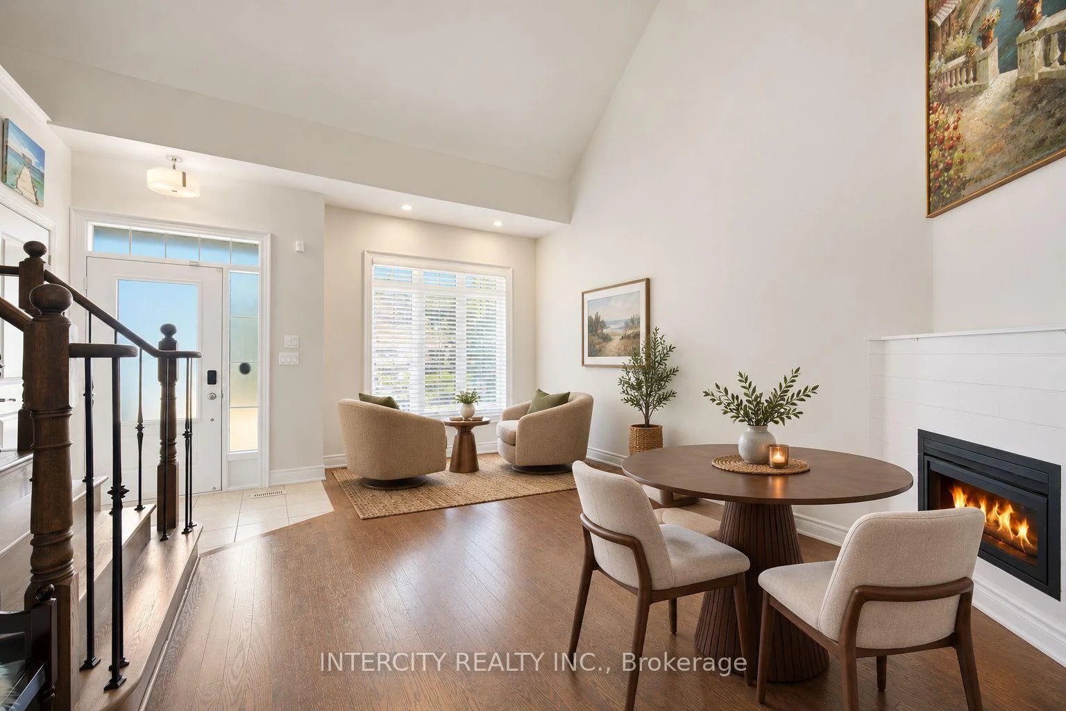 Photo 7 of 4 Petersen Place, King, Nobleton — HOMEH
