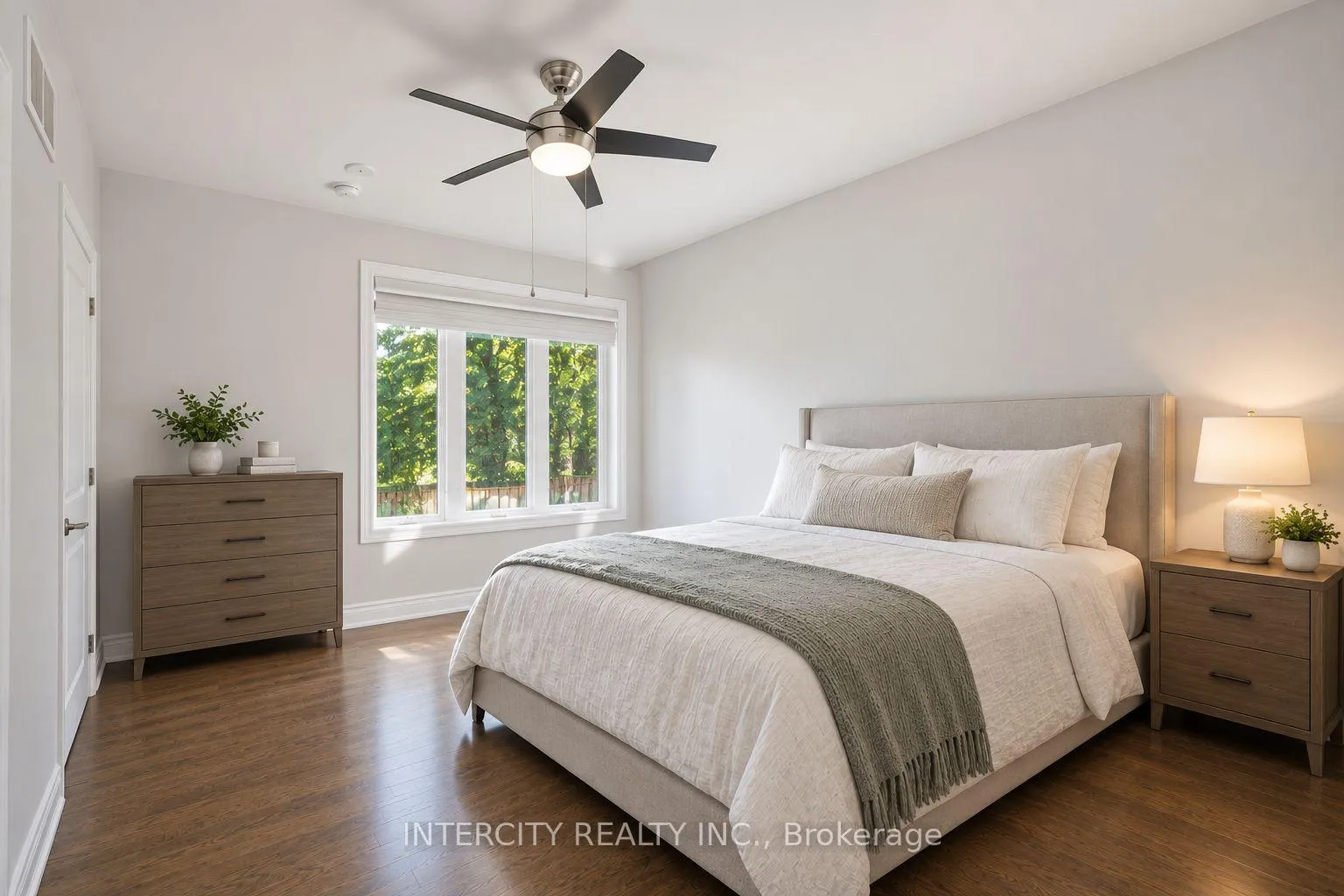 Photo 16 of 4 Petersen Place, King, Nobleton — HOMEH