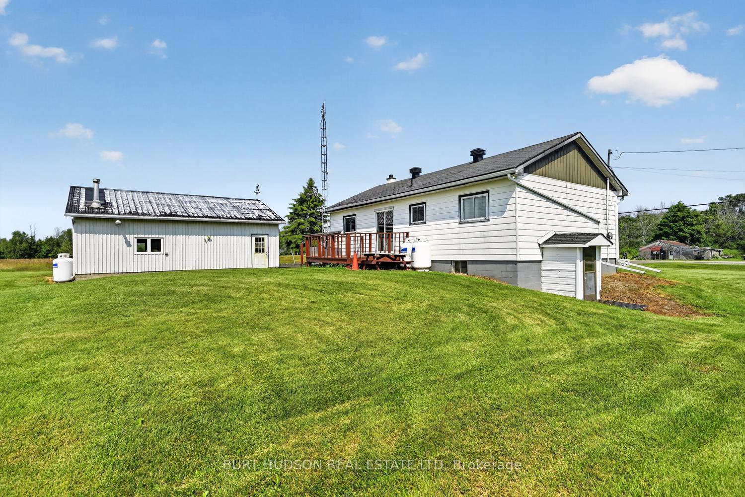 Photo 37 of 400 County Road 5, Athens, R of Yonge & Escott Twp — HOMEH
