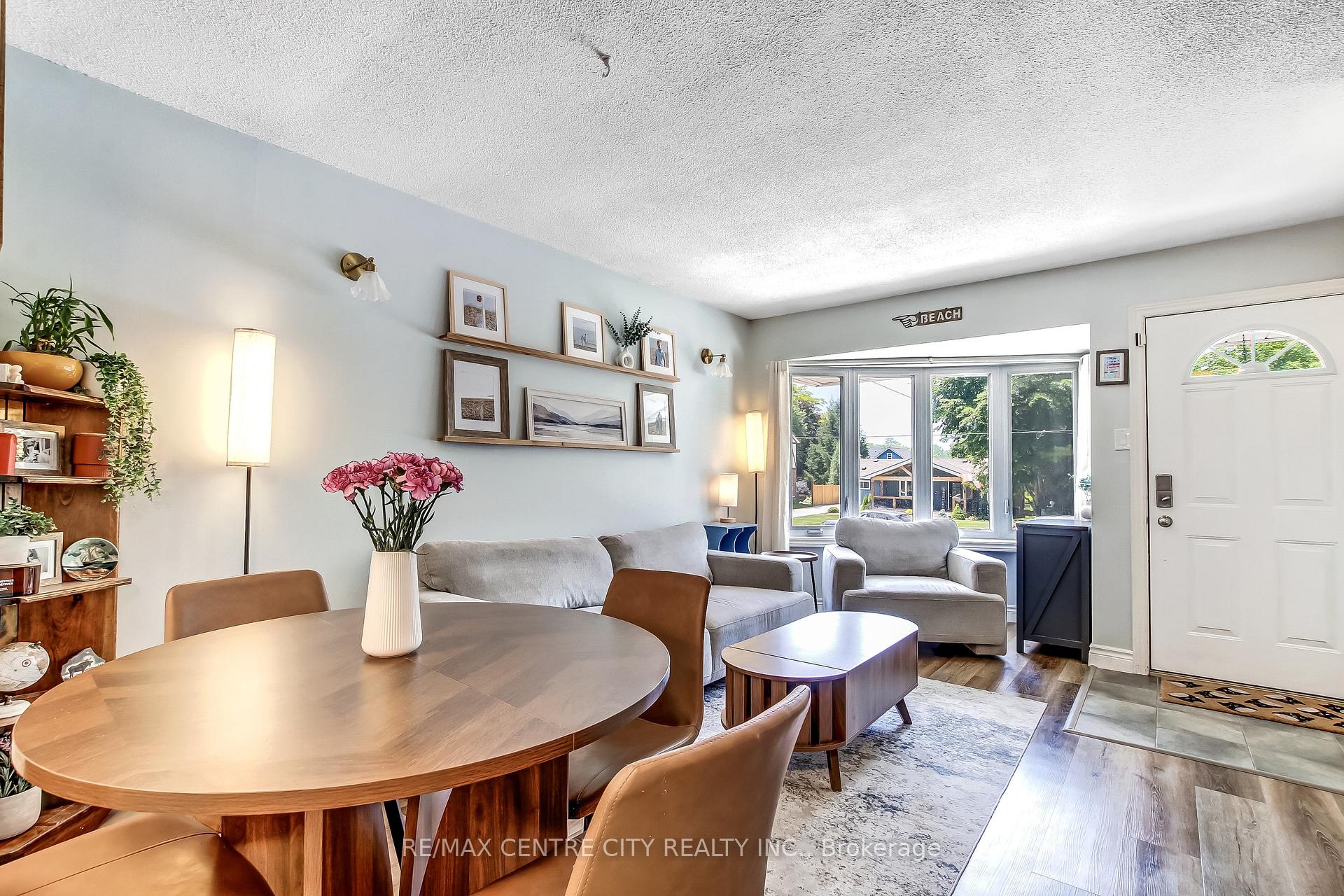 Photo 5 of Unit A, 263 Frances Street, Central Elgin, Port Stanley — HOMEH