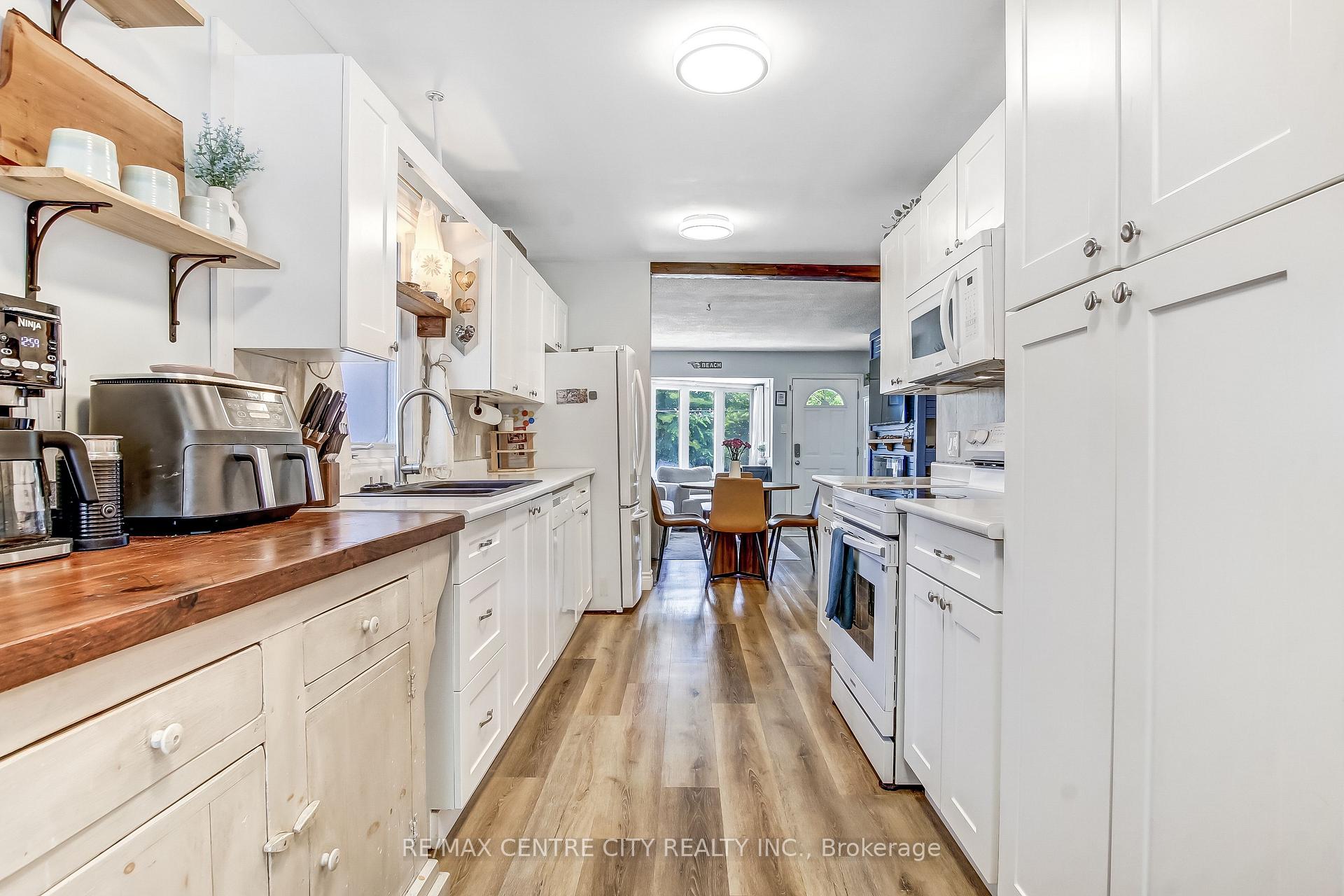 Photo 11 of Unit A, 263 Frances Street, Central Elgin, Port Stanley — HOMEH
