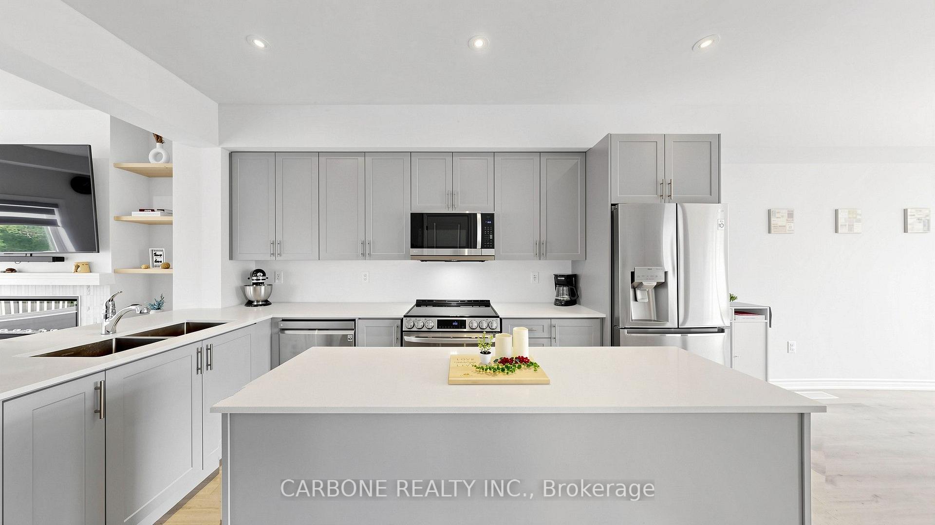 Photo 8 of Unit 56, 290 Equestrian Way, Cambridge, Preston Heights — HOMEH