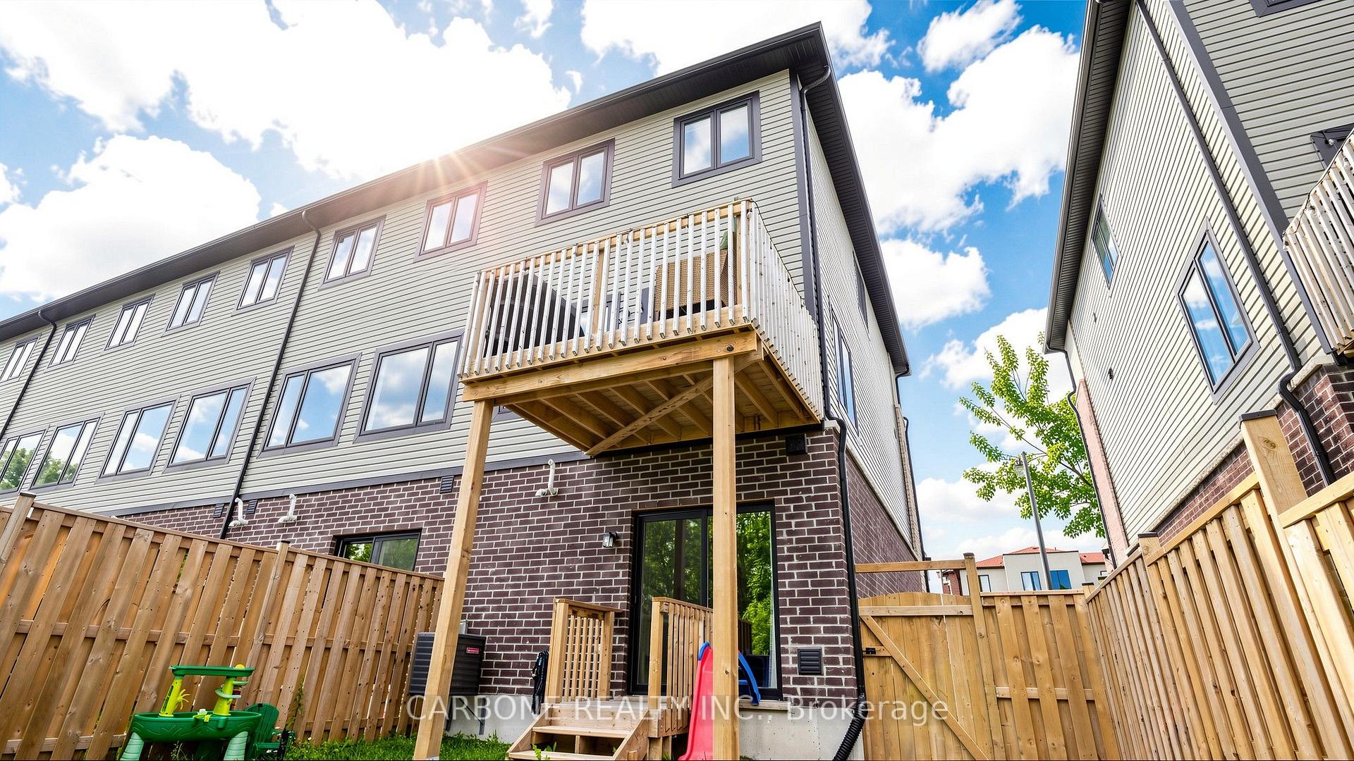 Photo 31 of Unit 56, 290 Equestrian Way, Cambridge, Preston Heights — HOMEH
