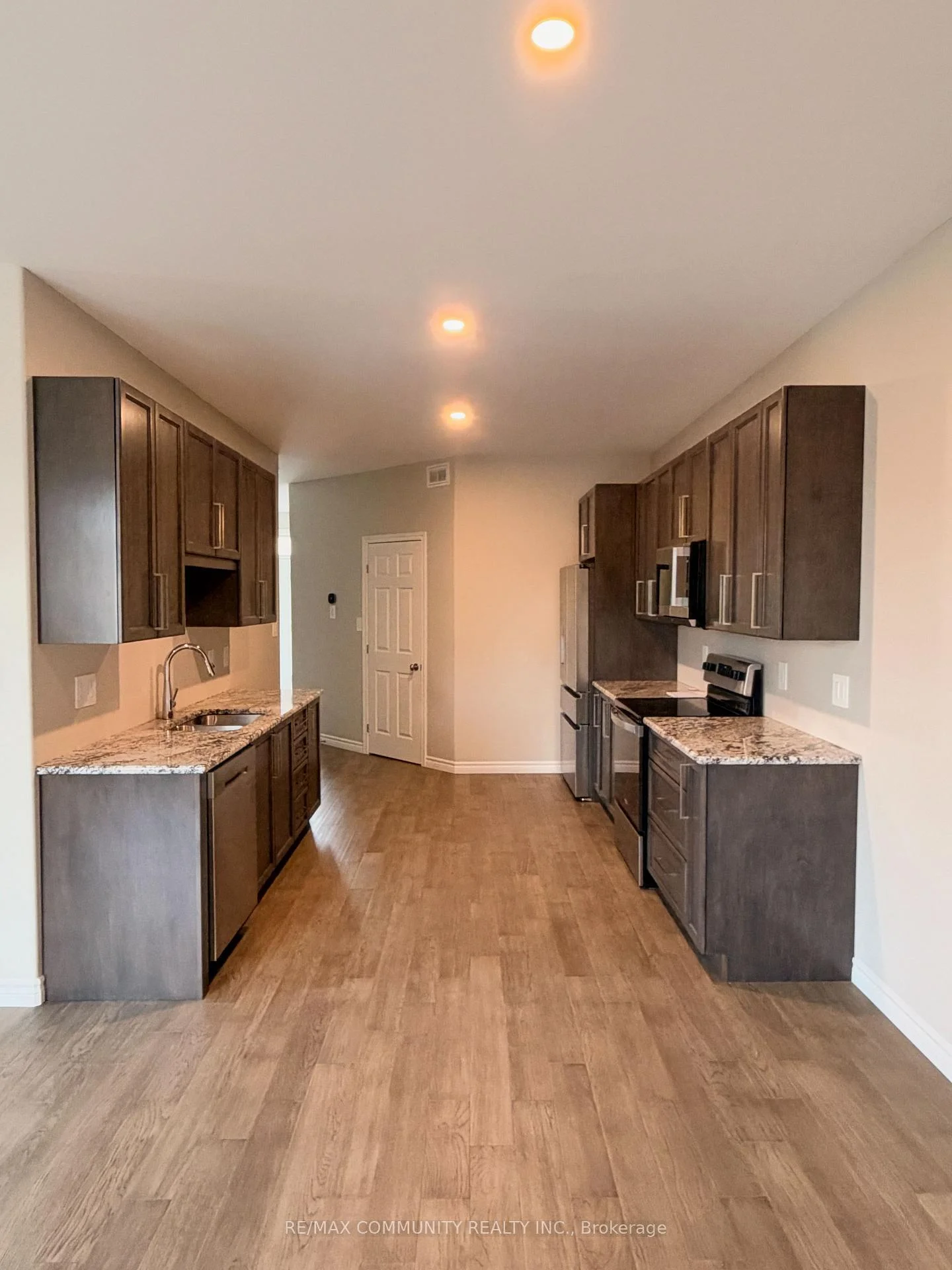 Photo 7 of 67 Athabaska Drive, Belleville, Thurlow Ward — HOMEH