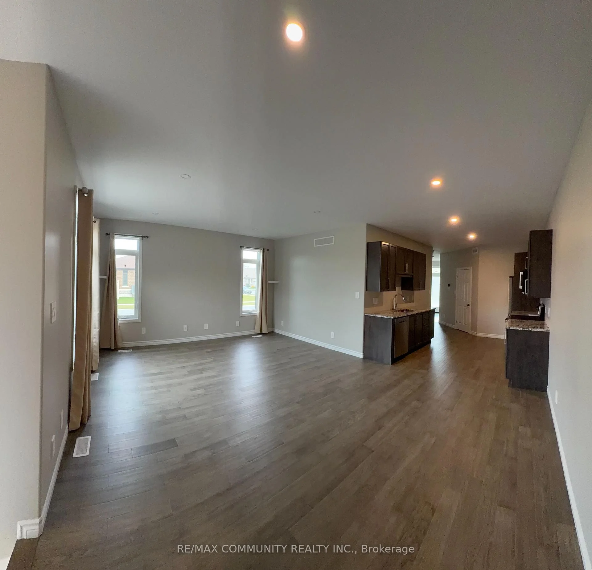 Photo 9 of 67 Athabaska Drive, Belleville, Thurlow Ward — HOMEH