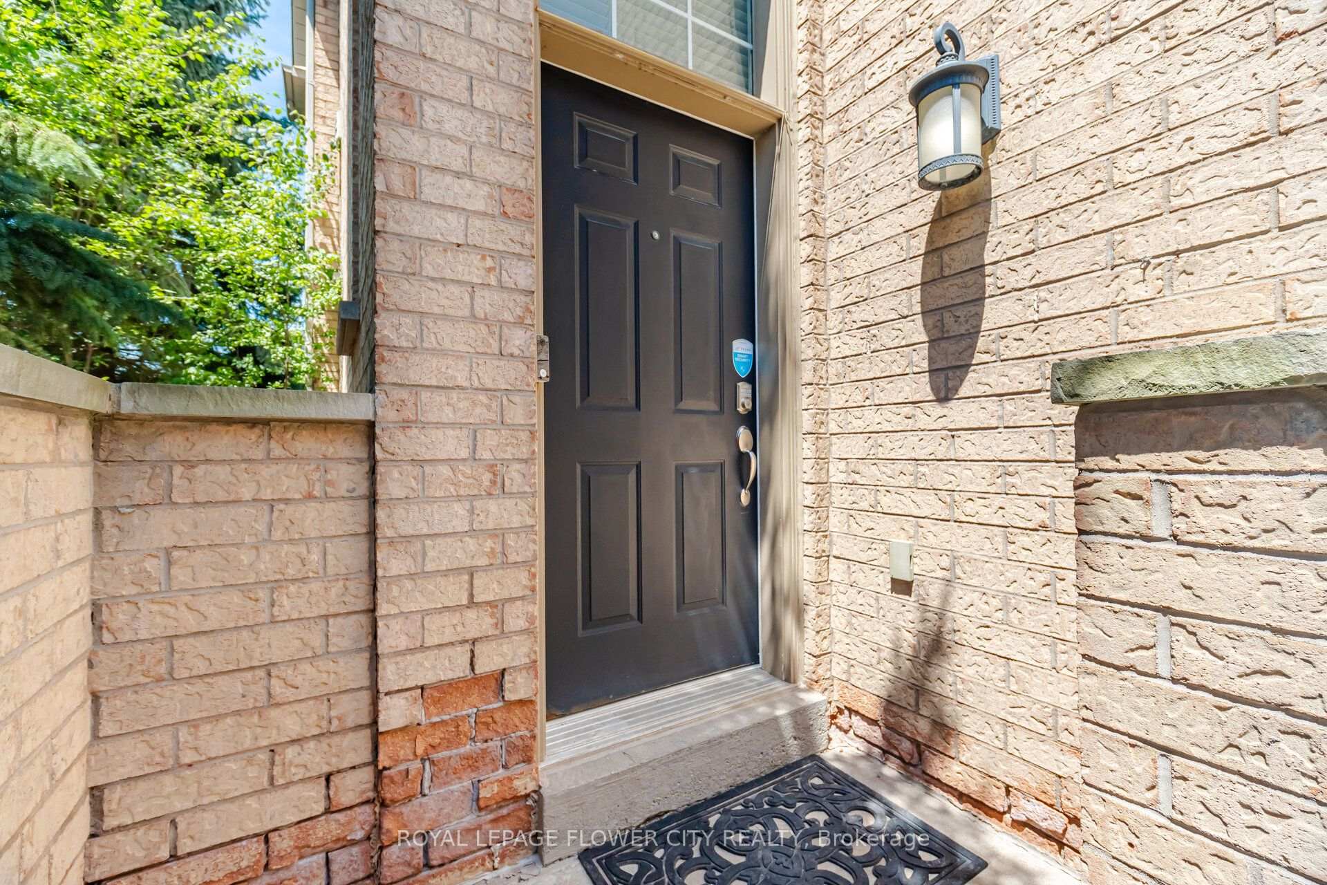 Photo 18 of Unit 2, 8305 McLaughlin Road S, Brampton, Brampton South — HOMEH