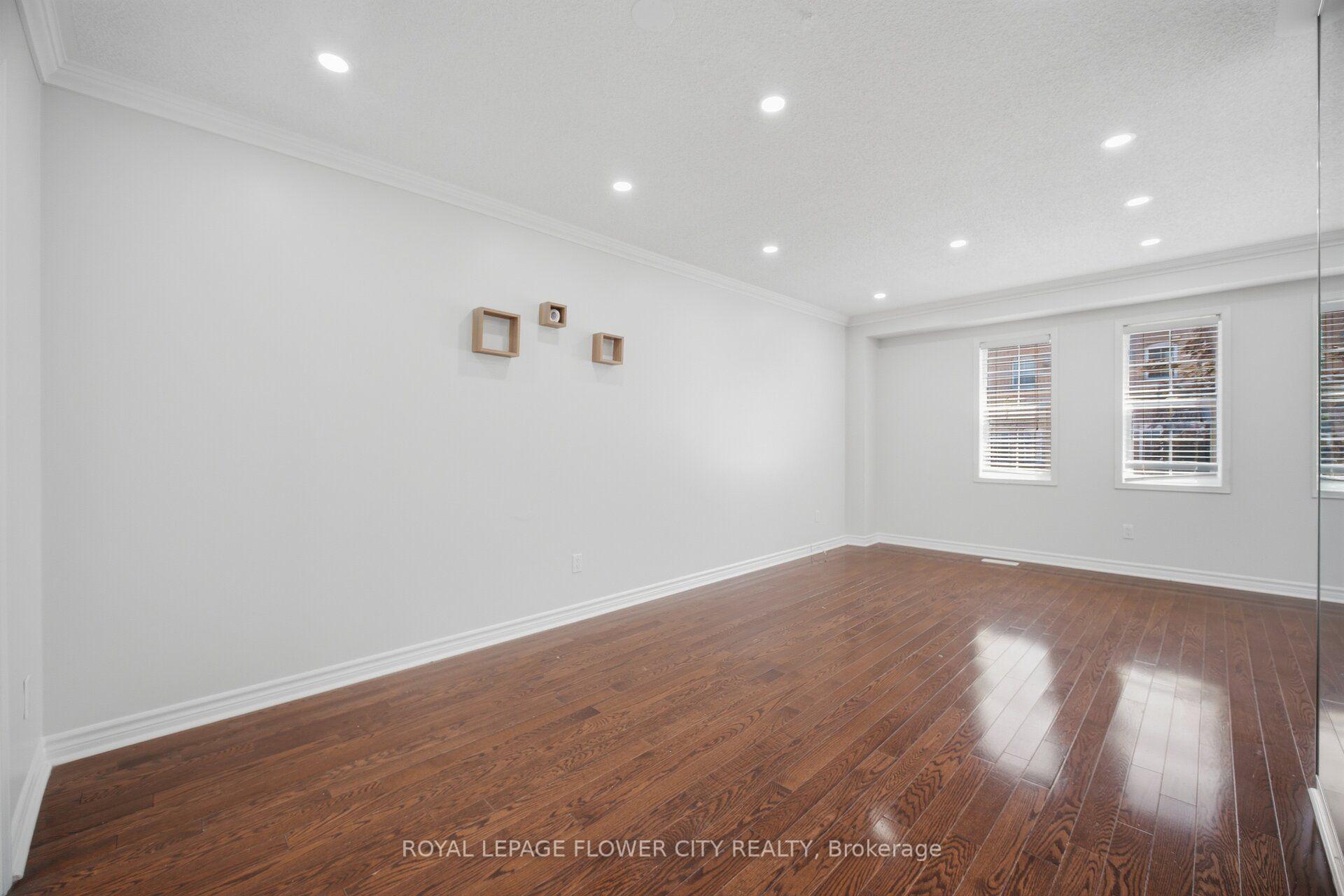 Photo 25 of Unit 2, 8305 McLaughlin Road S, Brampton, Brampton South — HOMEH