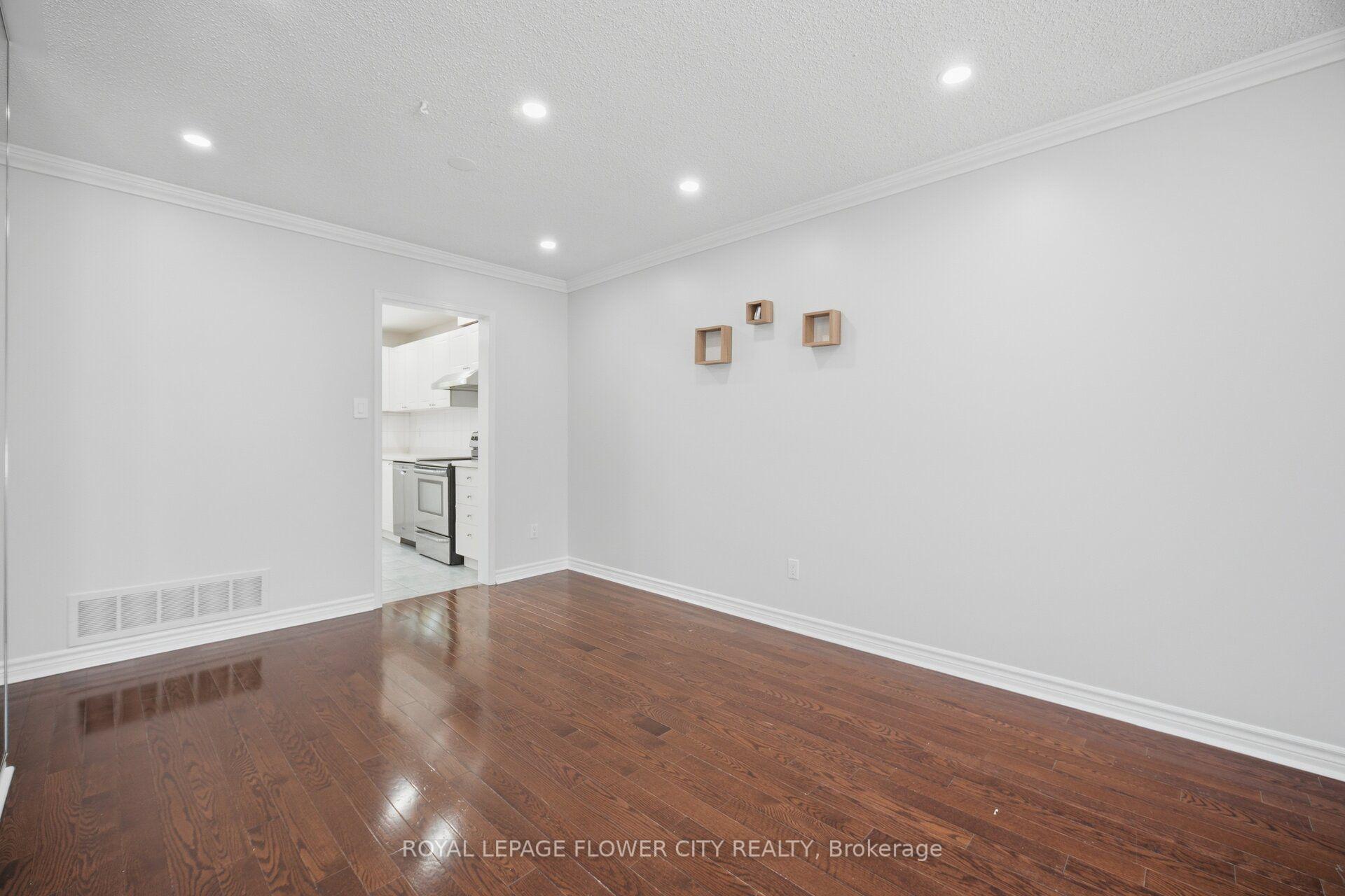 Photo 26 of Unit 2, 8305 McLaughlin Road S, Brampton, Brampton South — HOMEH