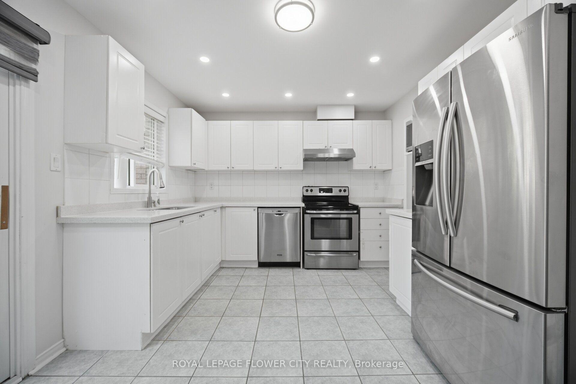 Photo 29 of Unit 2, 8305 McLaughlin Road S, Brampton, Brampton South — HOMEH