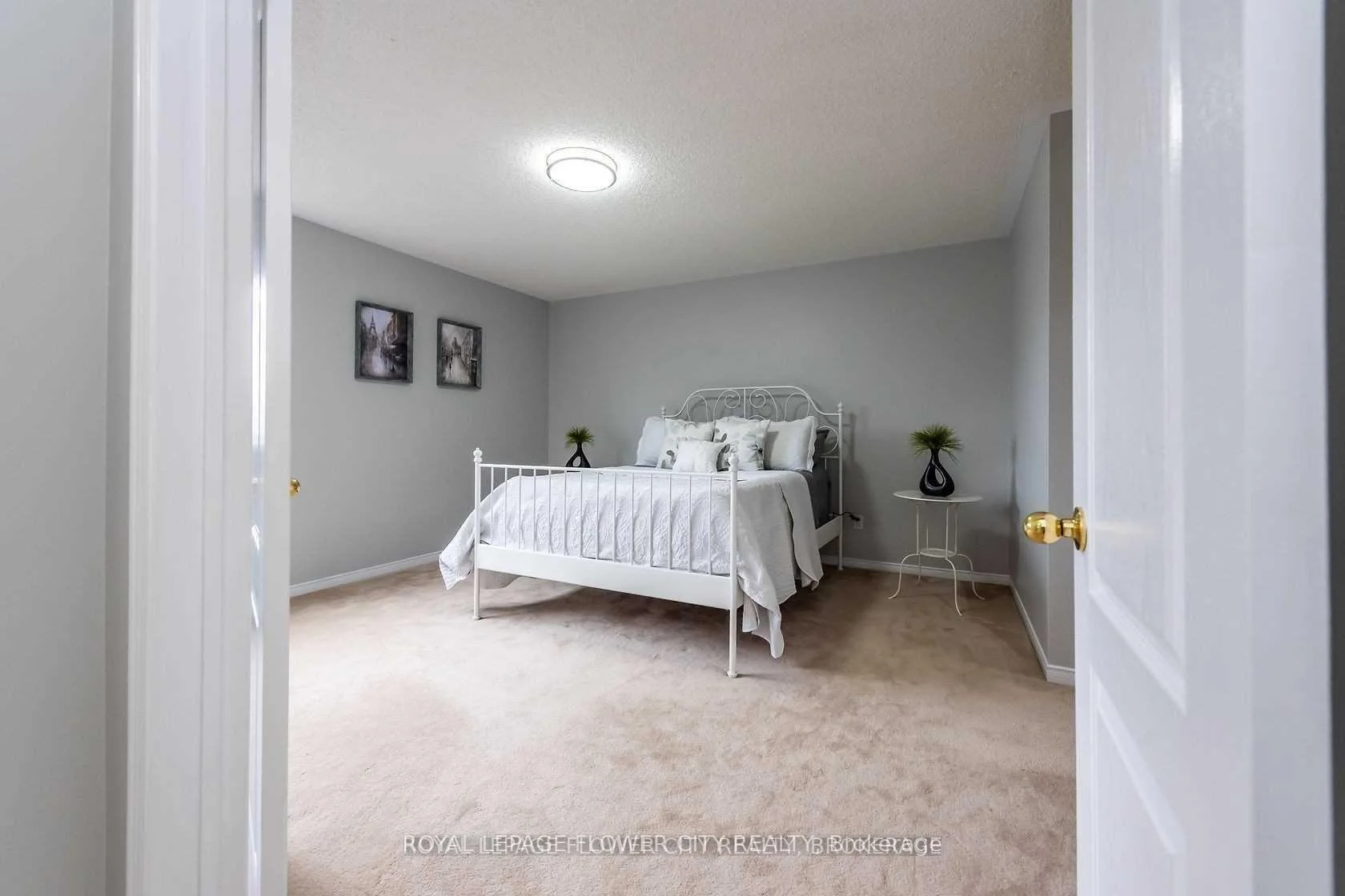 Photo 9 of Unit 2, 8305 McLaughlin Road S, Brampton, Brampton South — HOMEH