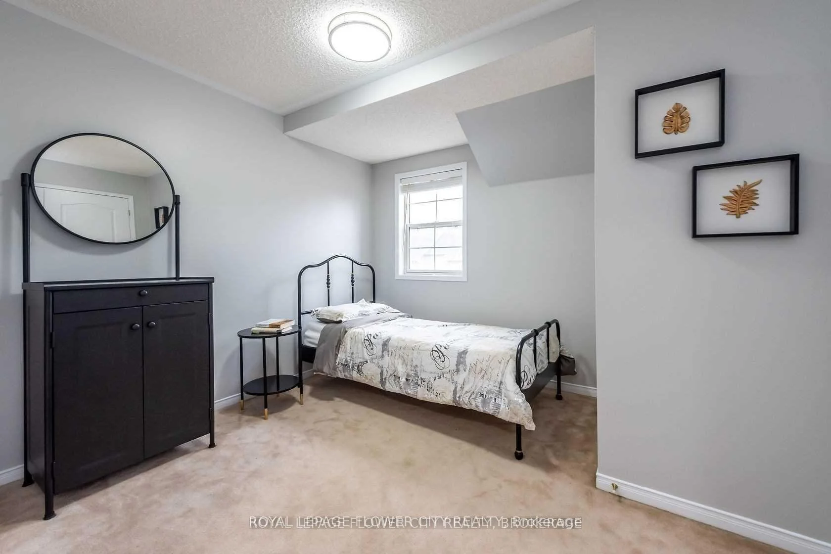 Photo 12 of Unit 2, 8305 McLaughlin Road S, Brampton, Brampton South — HOMEH