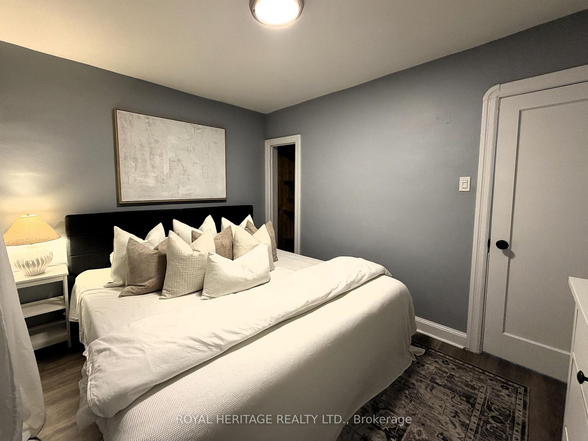 Photo 10 of 221 Hibbert Avenue, Oshawa, Vanier — HOMEH